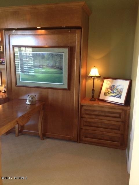Window Rock At La Reserve - Residential