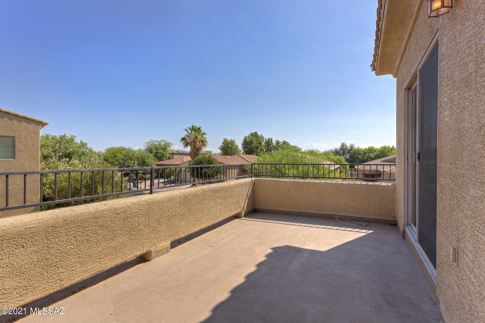 Encanto Del Lago (1-82) - Residential
