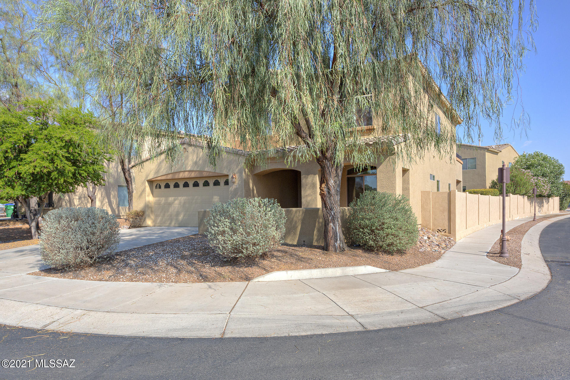 Encanto Del Lago (1-82) - Residential