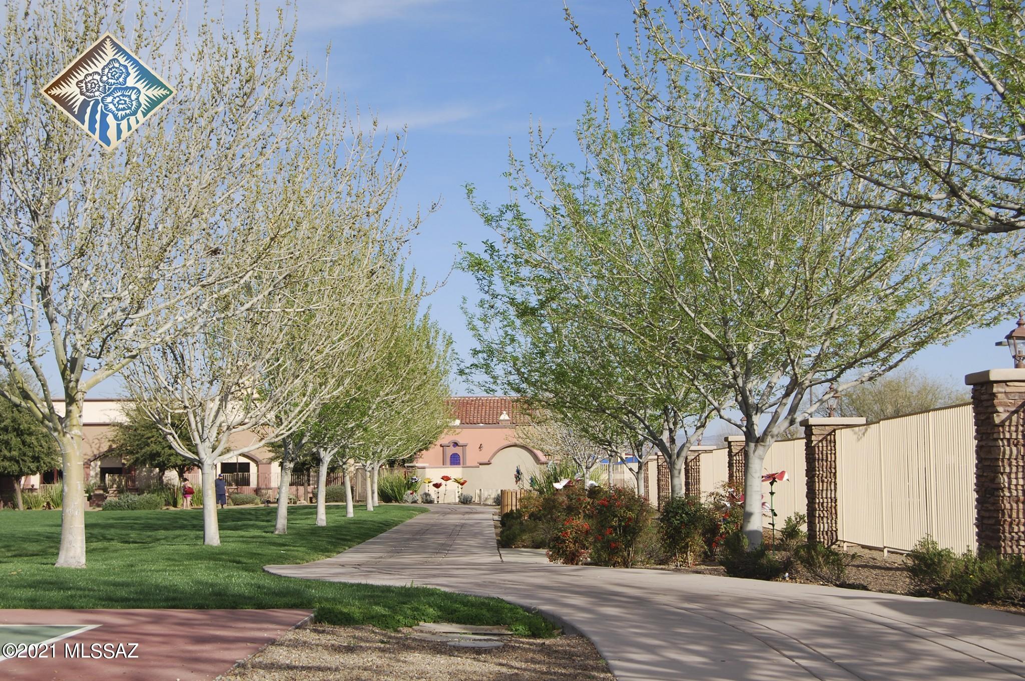 Encanto Del Lago (1-82) - Residential