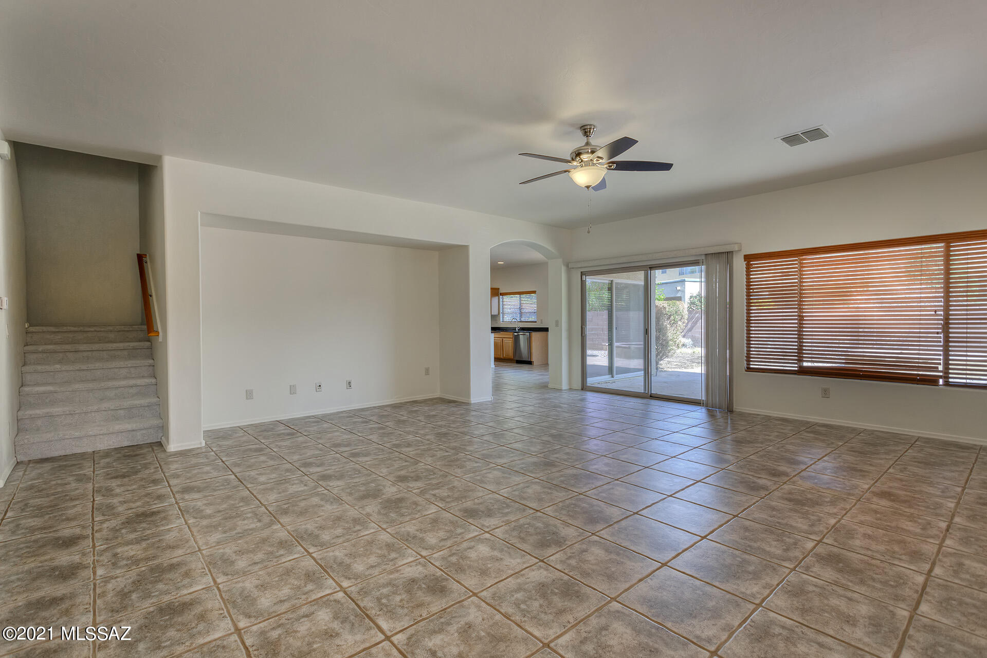 Encanto Del Lago (1-82) - Residential