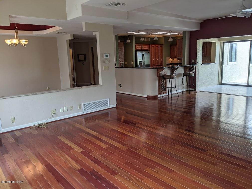 Catalina Del Sol (1-71) - Residential