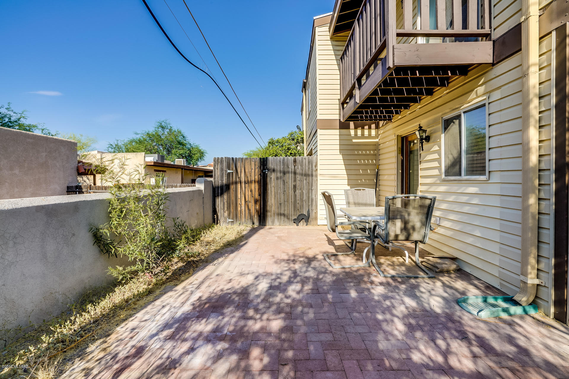 Village Square Twnhms (1-9) - Residential