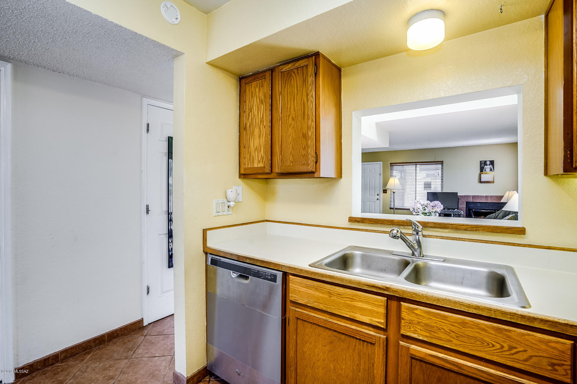 Village Square Twnhms (1-9) - Residential