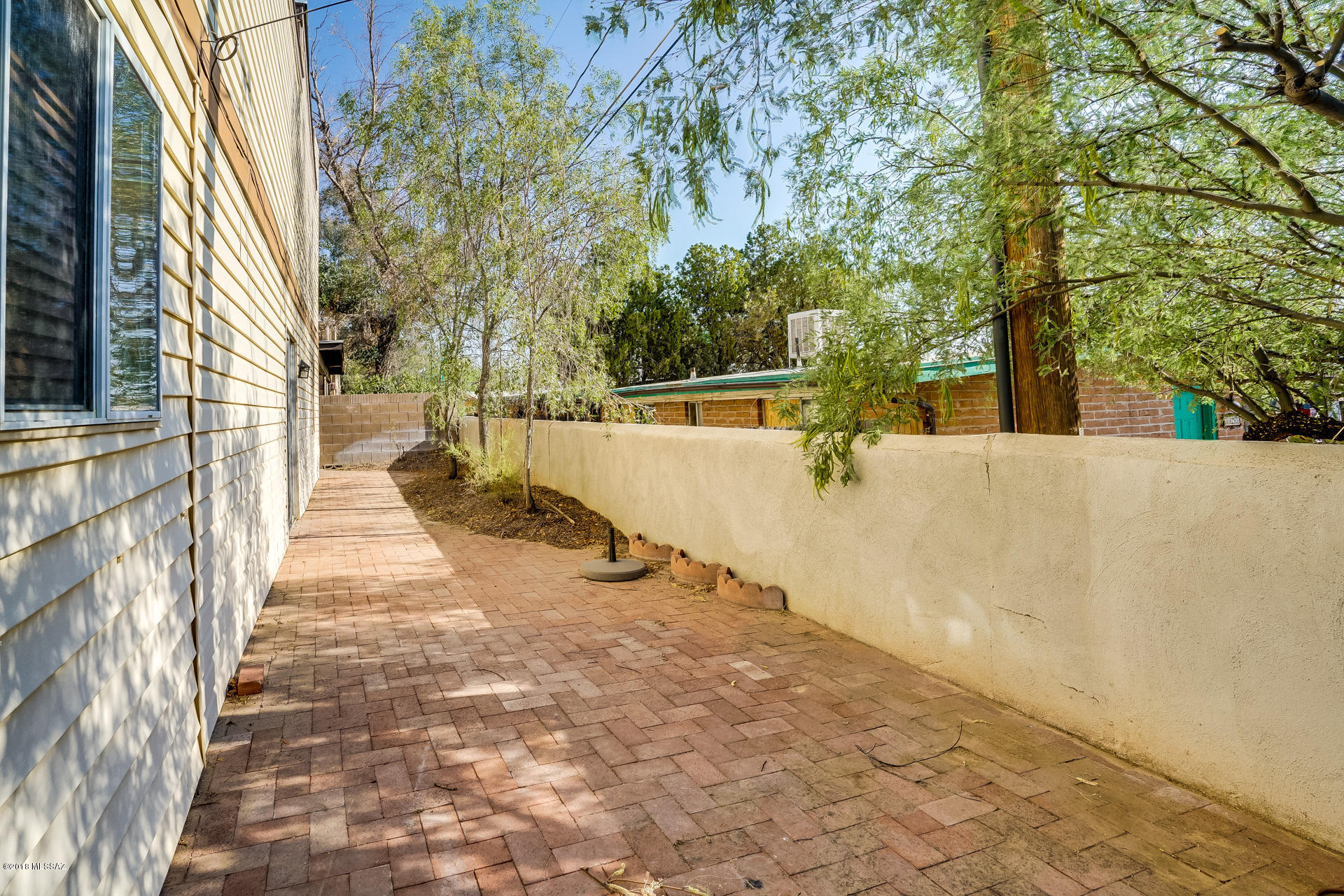 Village Square Twnhms (1-9) - Residential