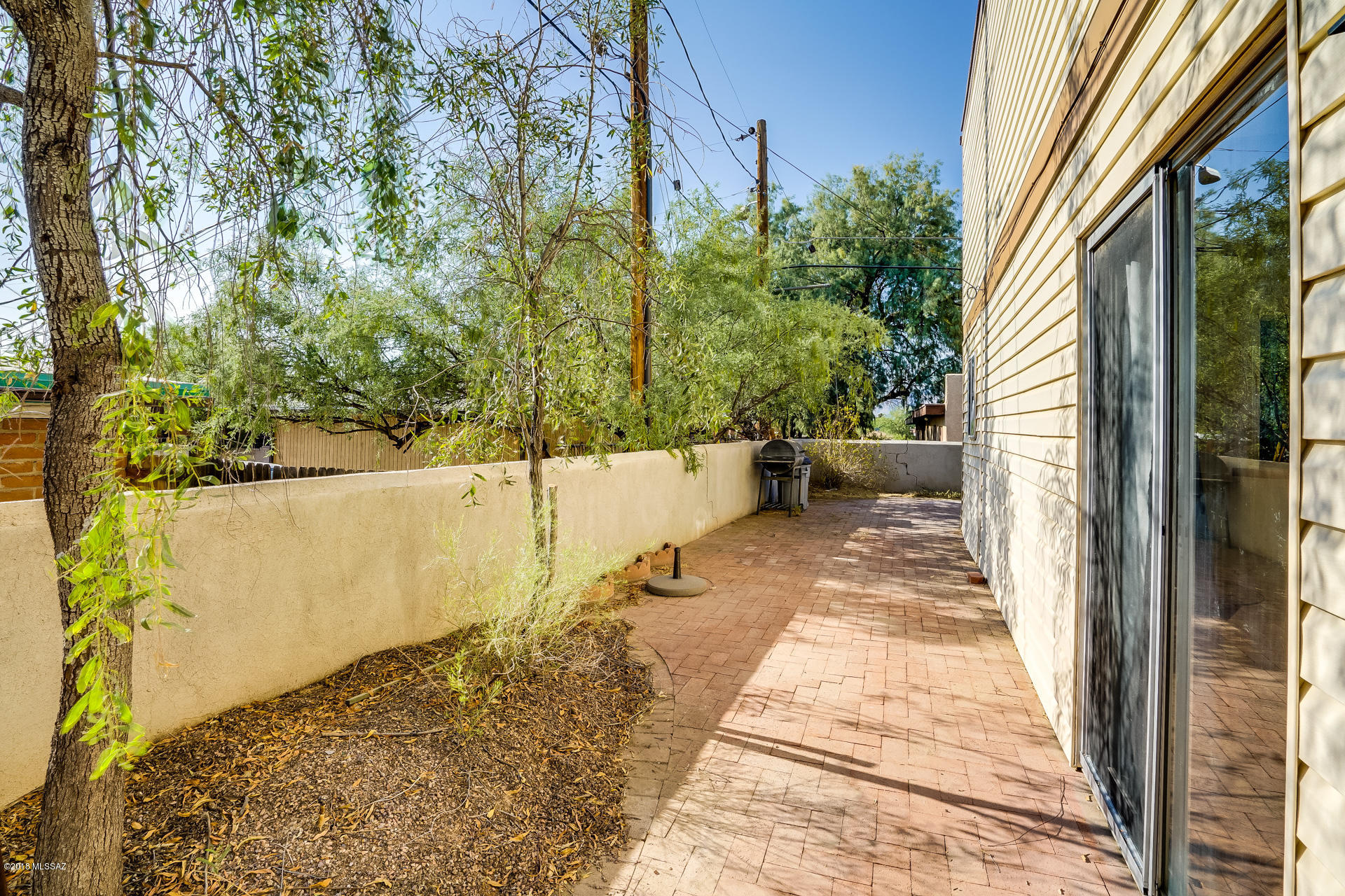 Village Square Twnhms (1-9) - Residential