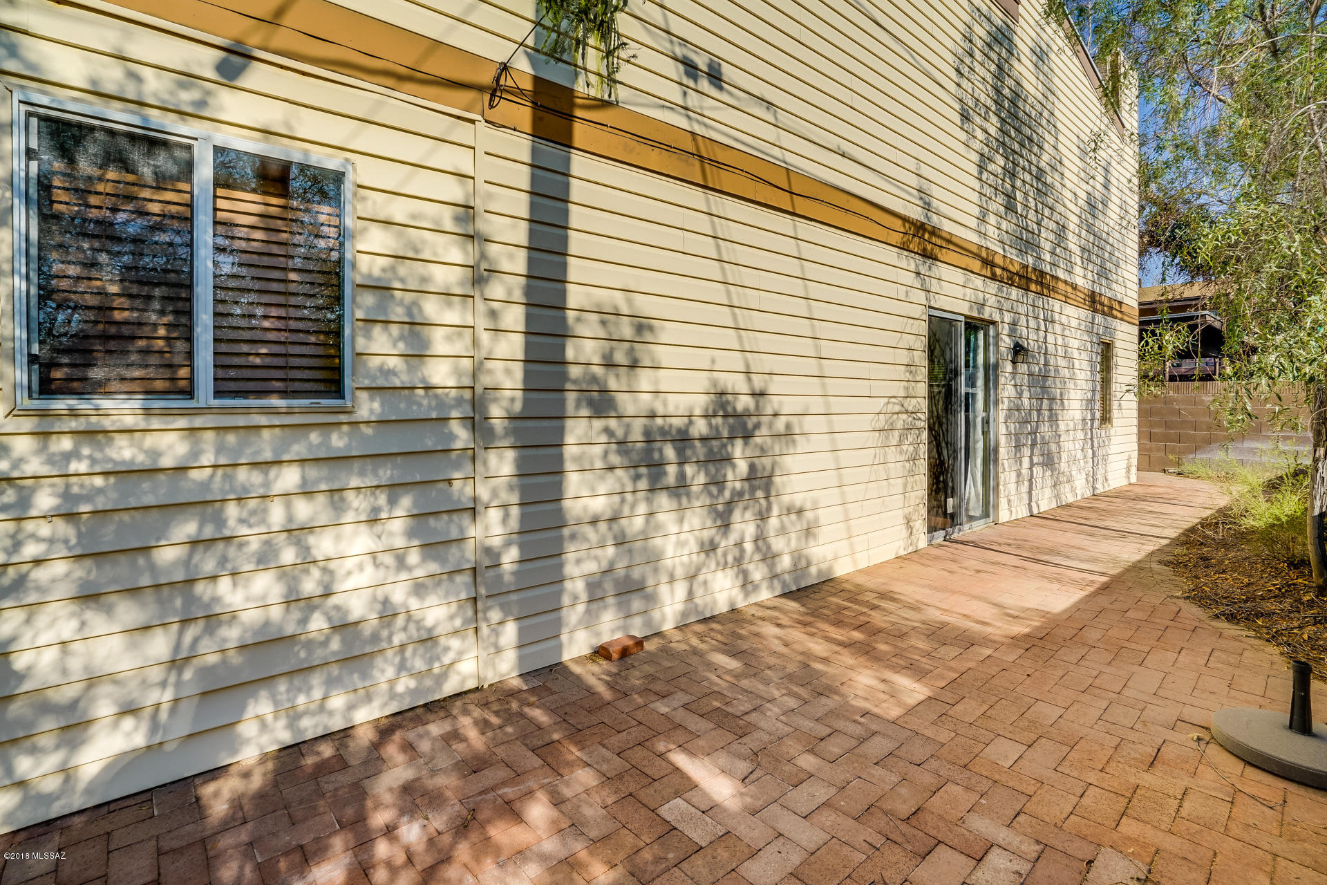 Village Square Twnhms (1-9) - Residential