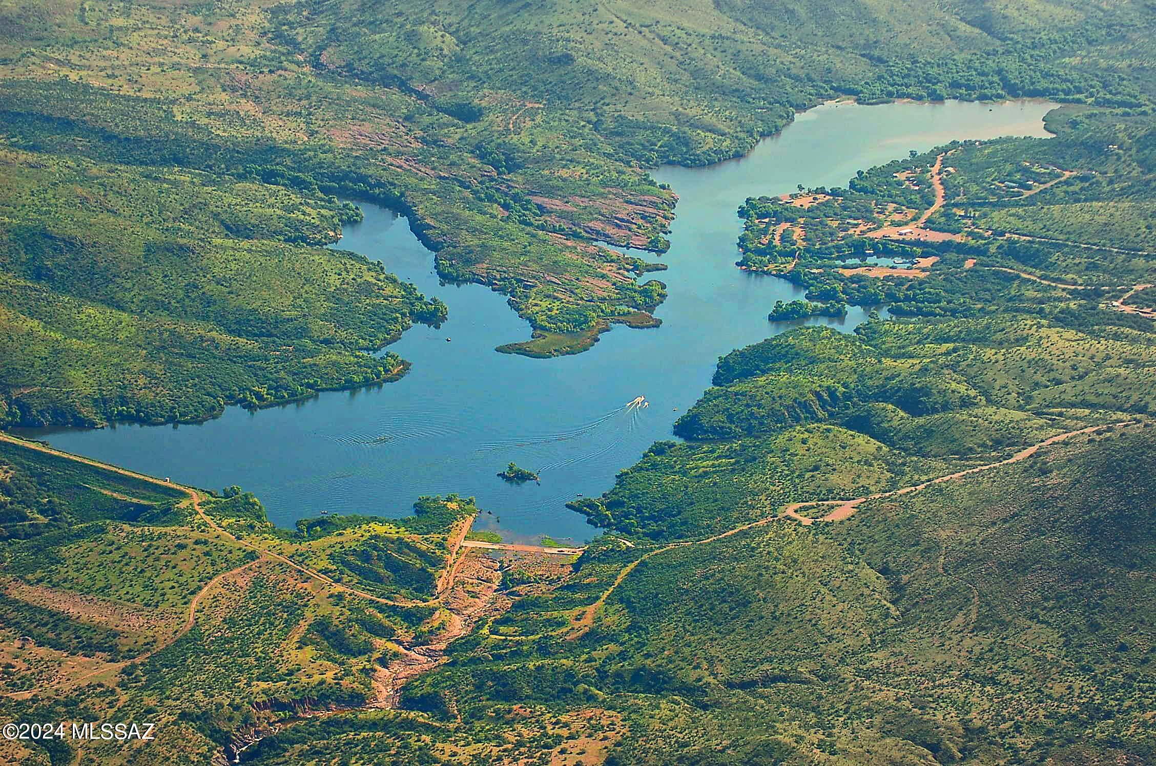 Lake Patagonia Ranch - Land