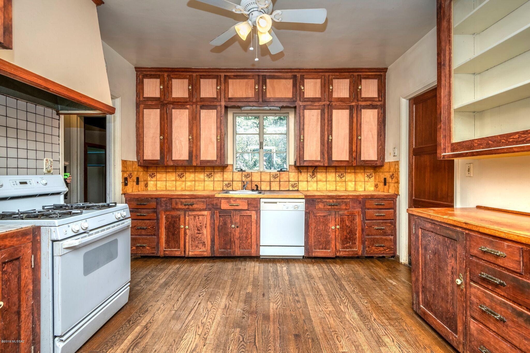 El Encanto Estates - Residential