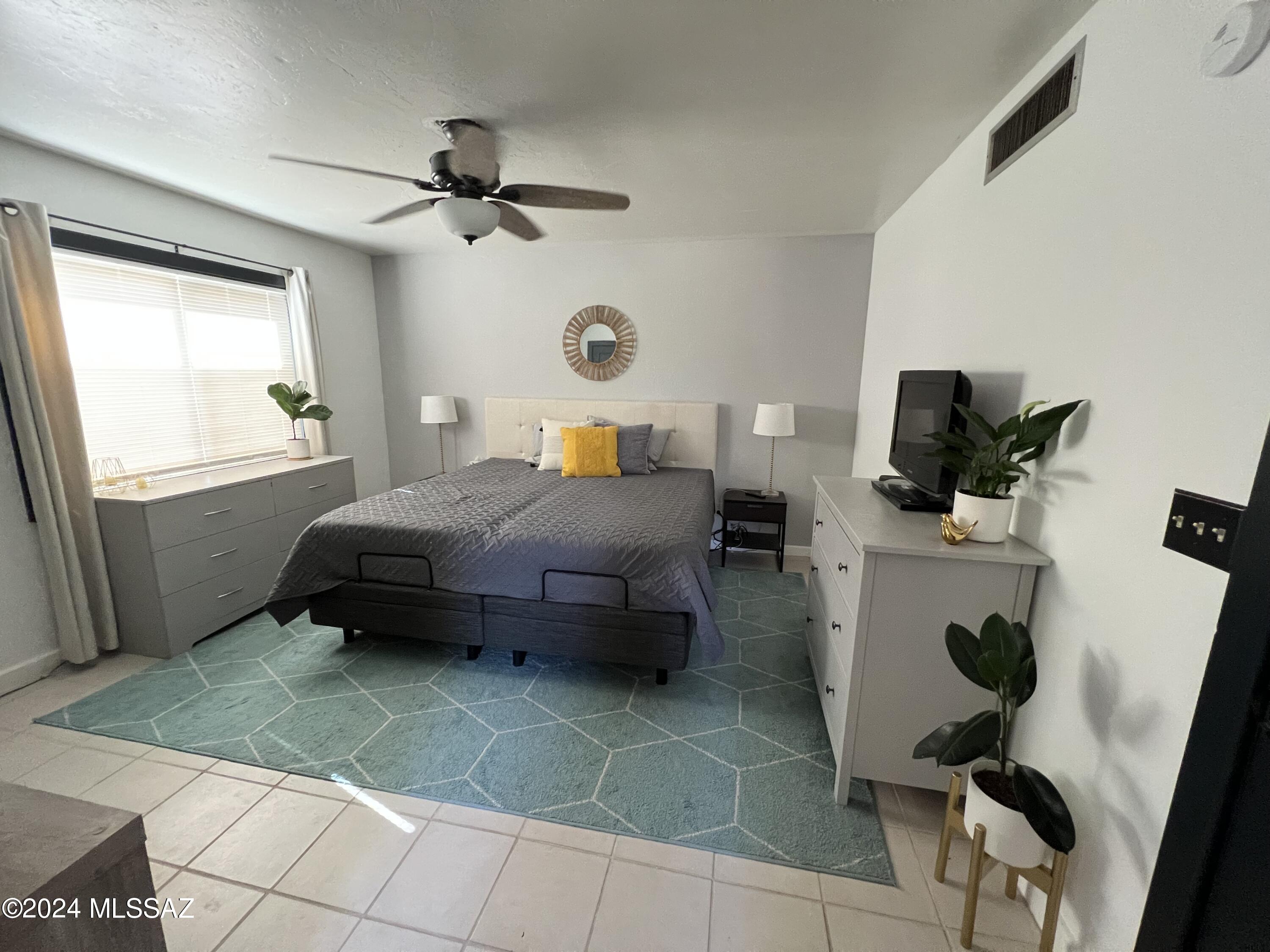 Woodland Estates (1-16) - Residential Lease