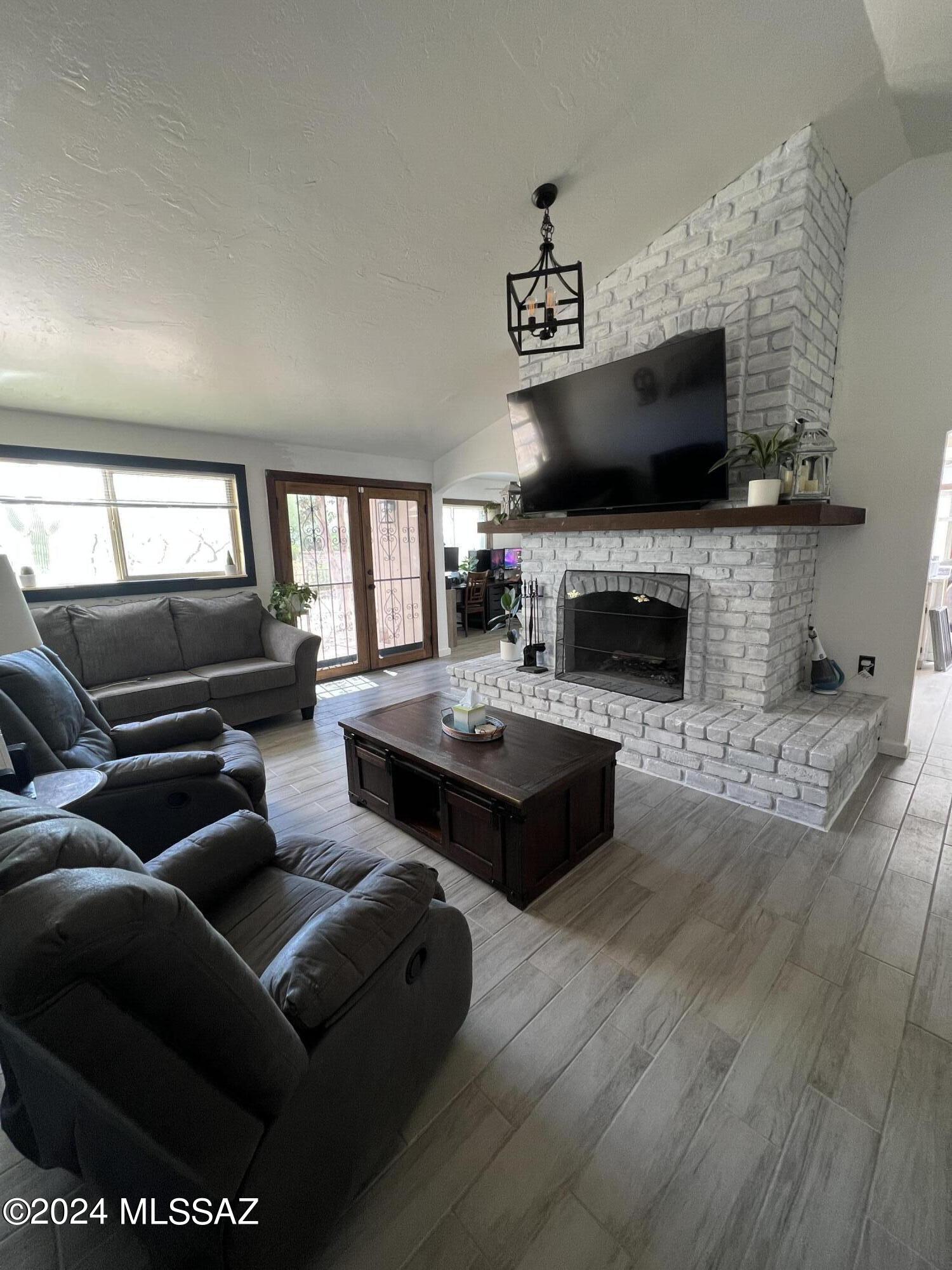 Woodland Estates (1-16) - Residential Lease