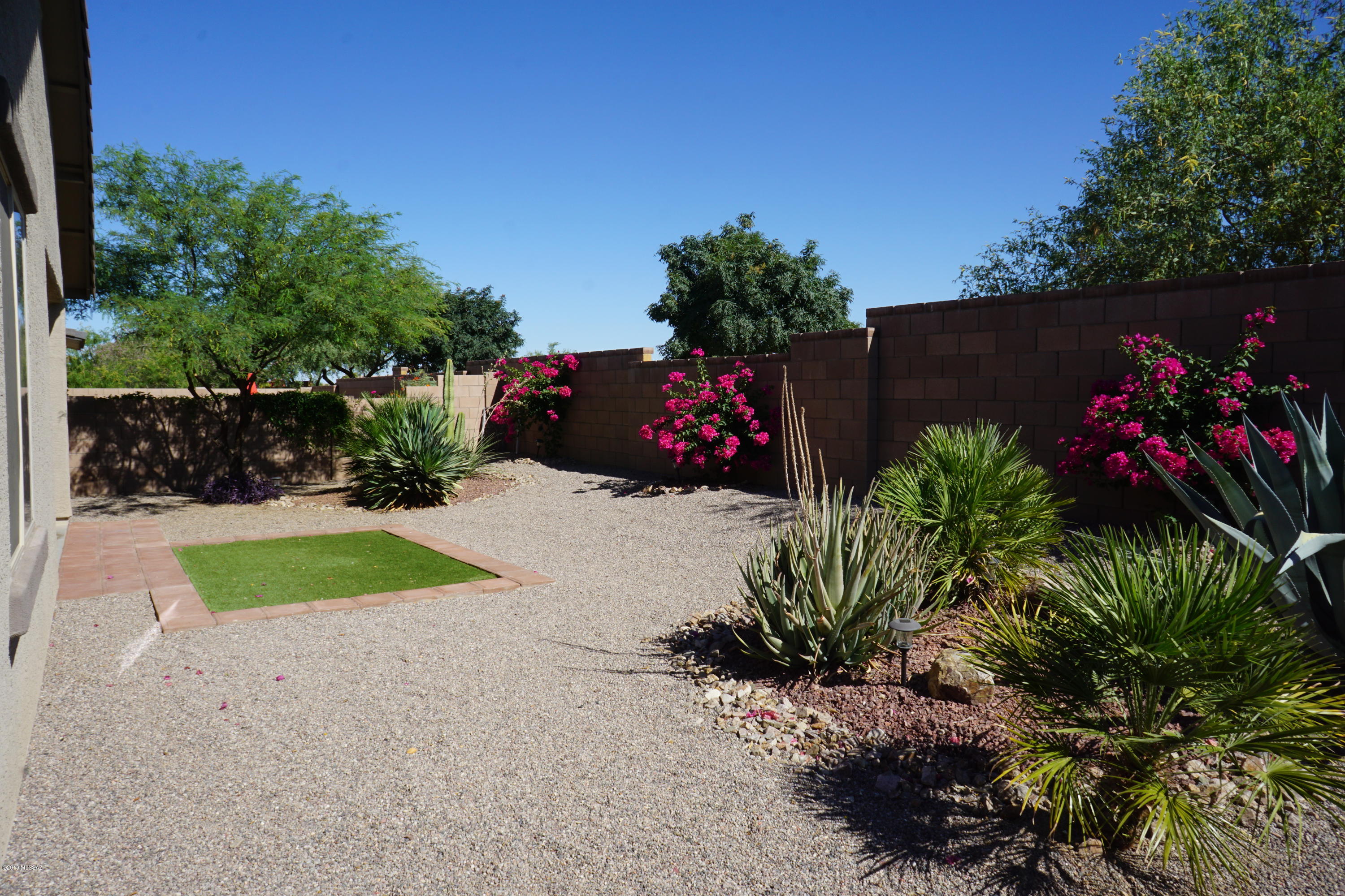San Lucas Block 8 - Residential Lease