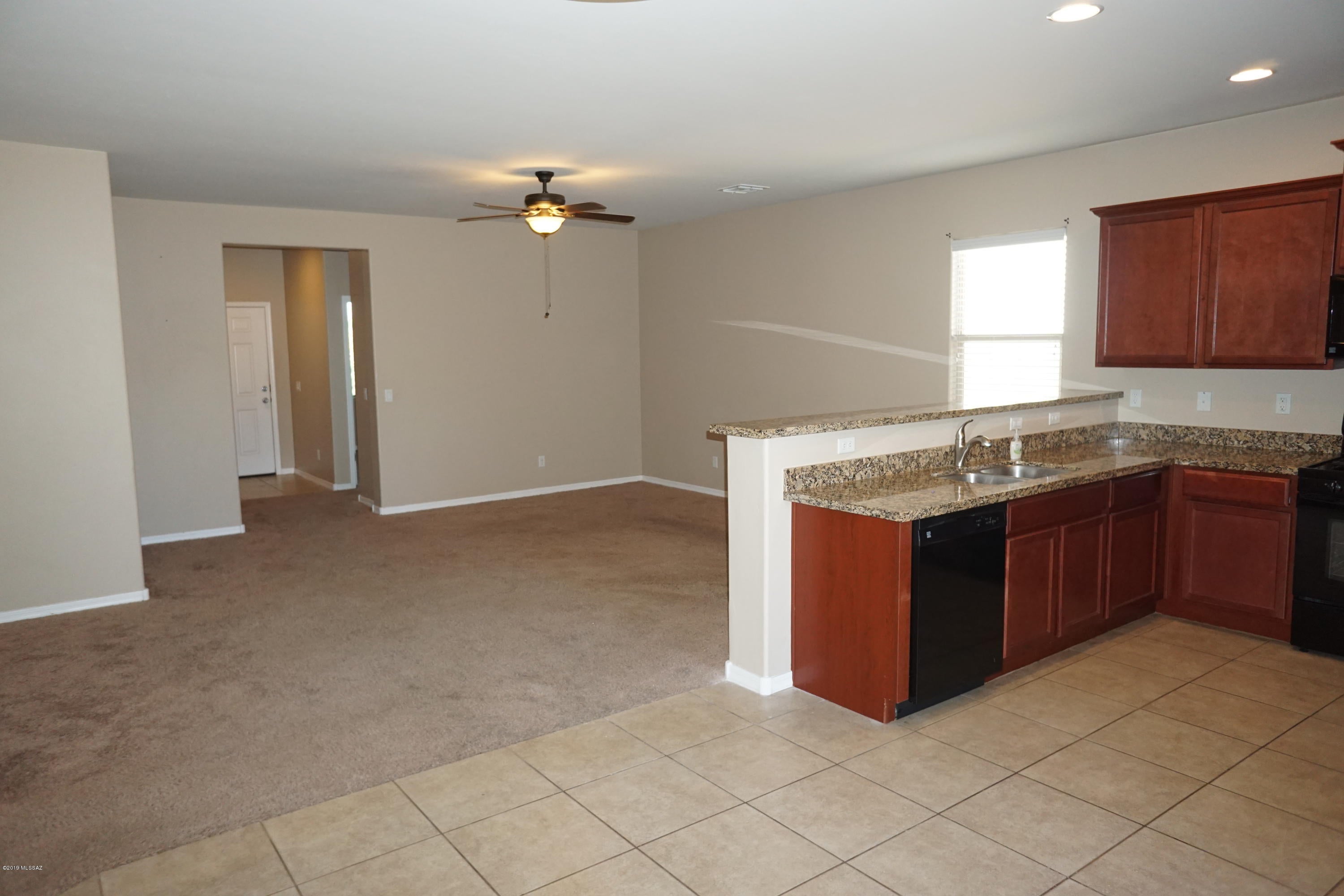 San Lucas Block 8 - Residential Lease