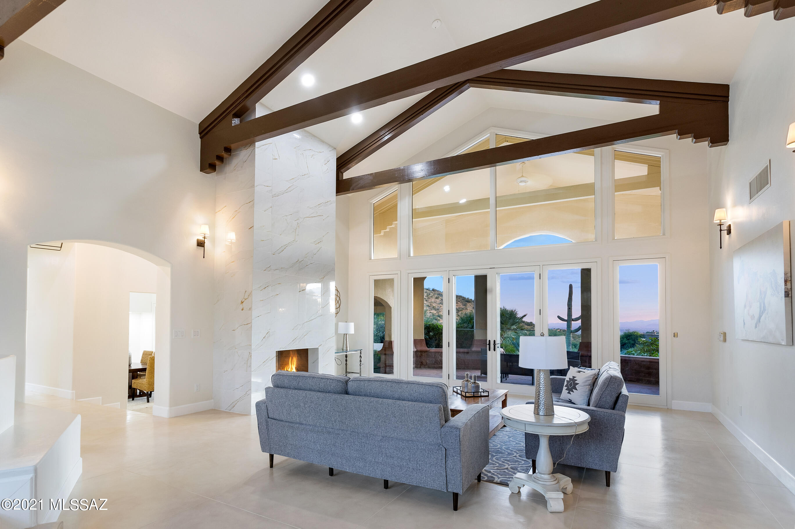 Finisterra (1-210) - Residential