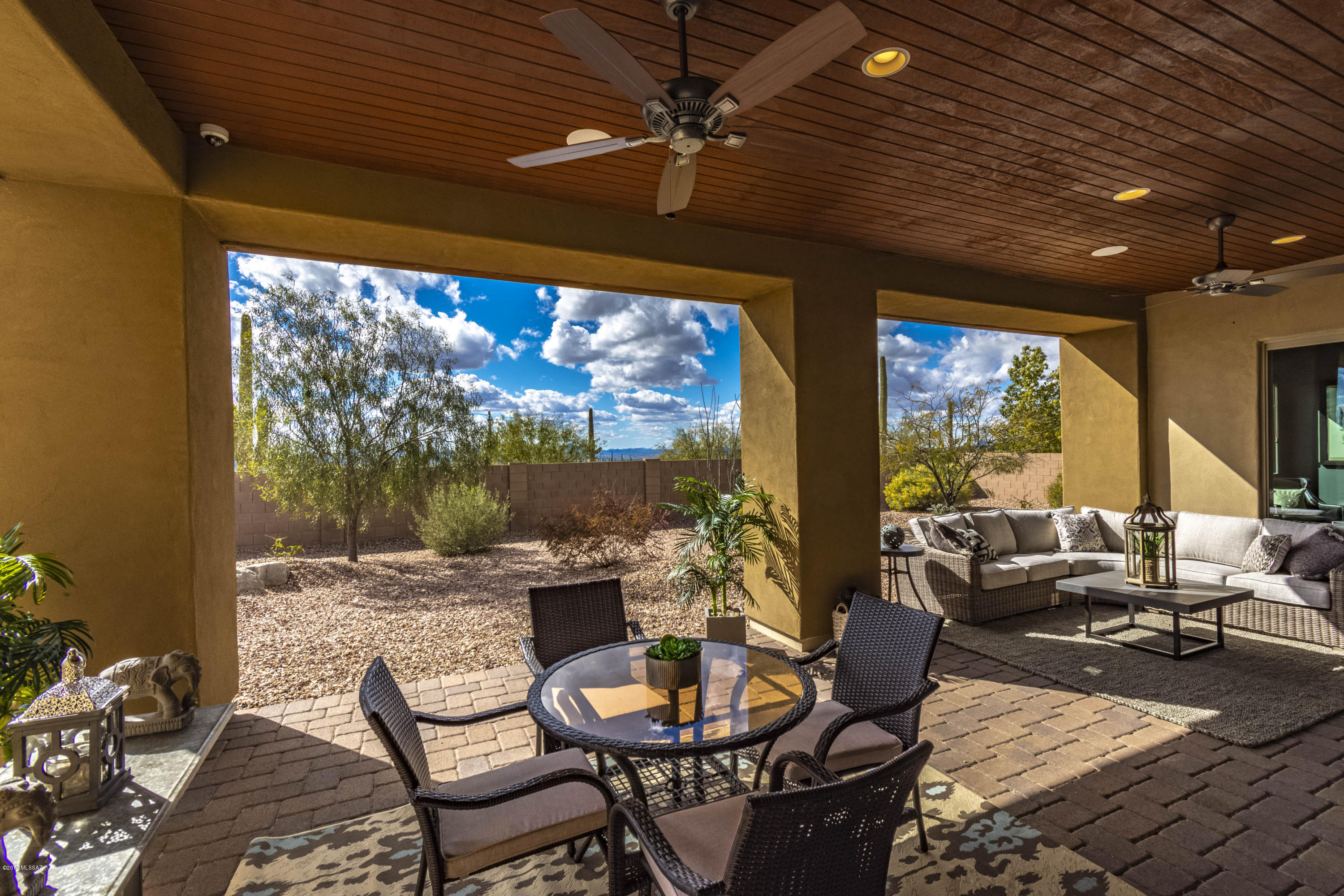 Boulder Bridge Pass At Dove Mountain SQ20132910078 - Residential