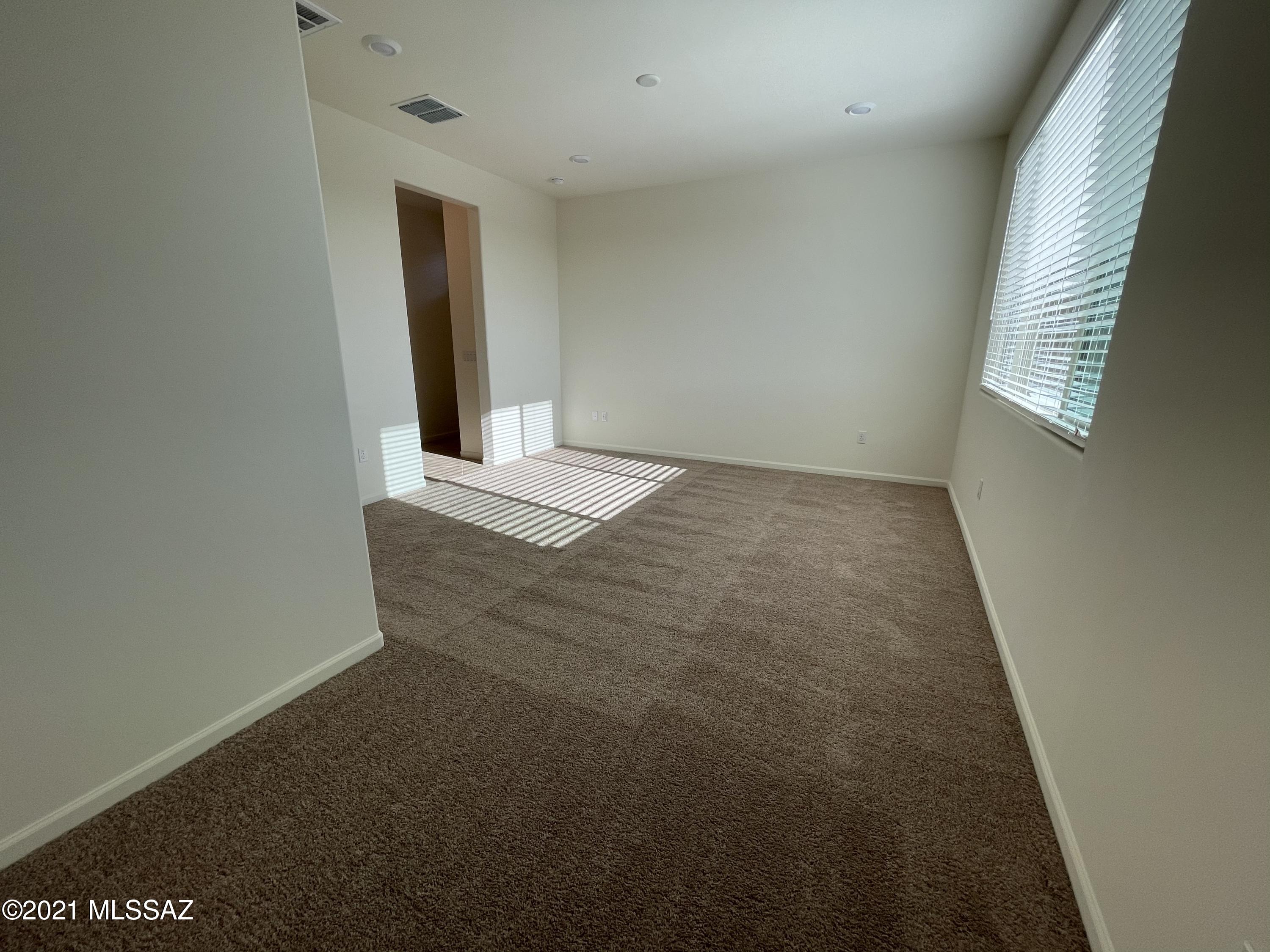 The Vistas At Rincon Knolls SQ20152600506 - Residential Lease