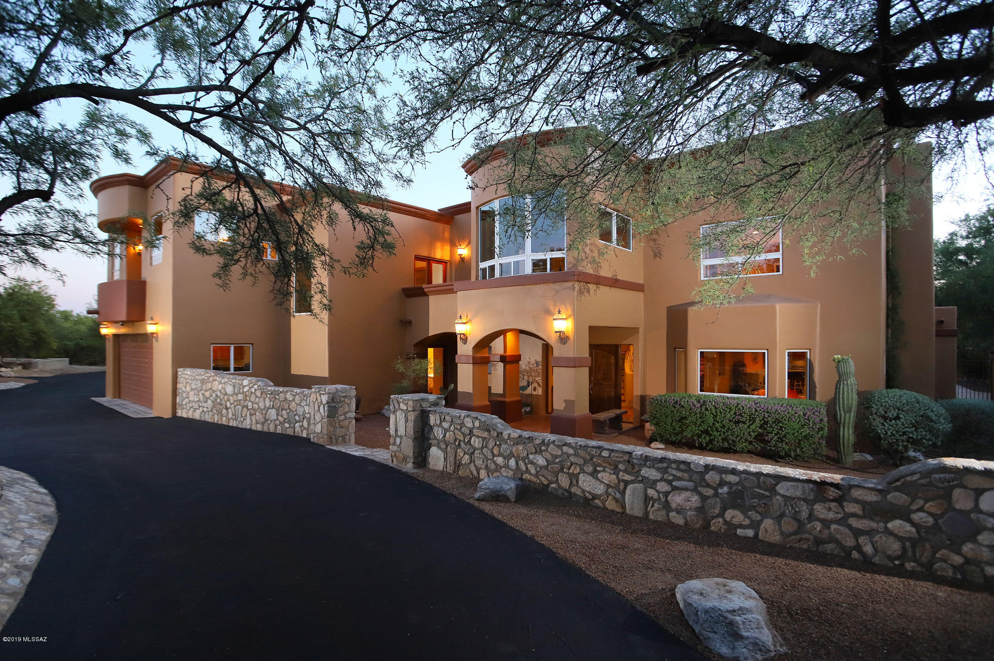 La Bella Vista (1-80) - Residential