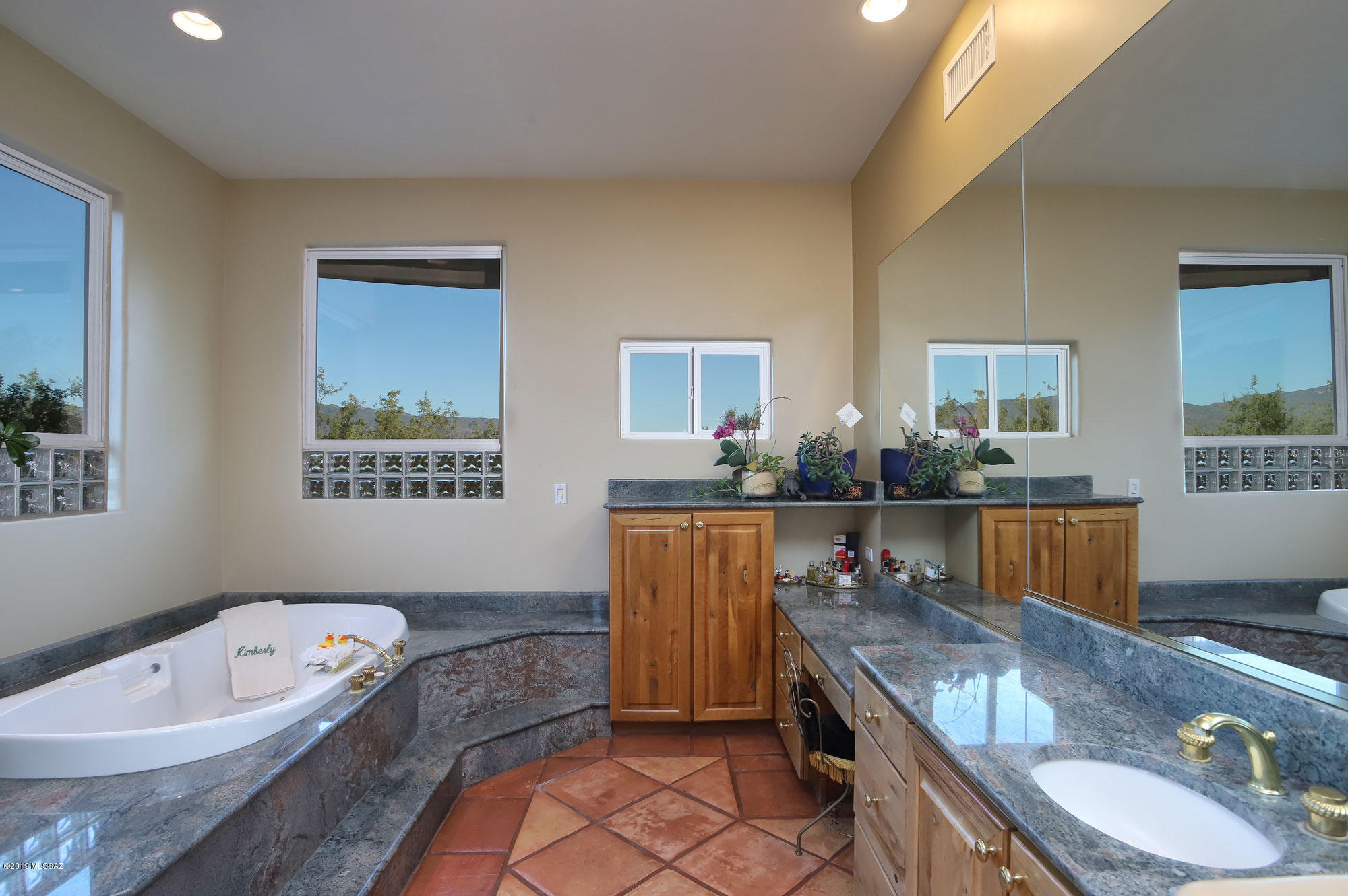 La Bella Vista (1-80) - Residential
