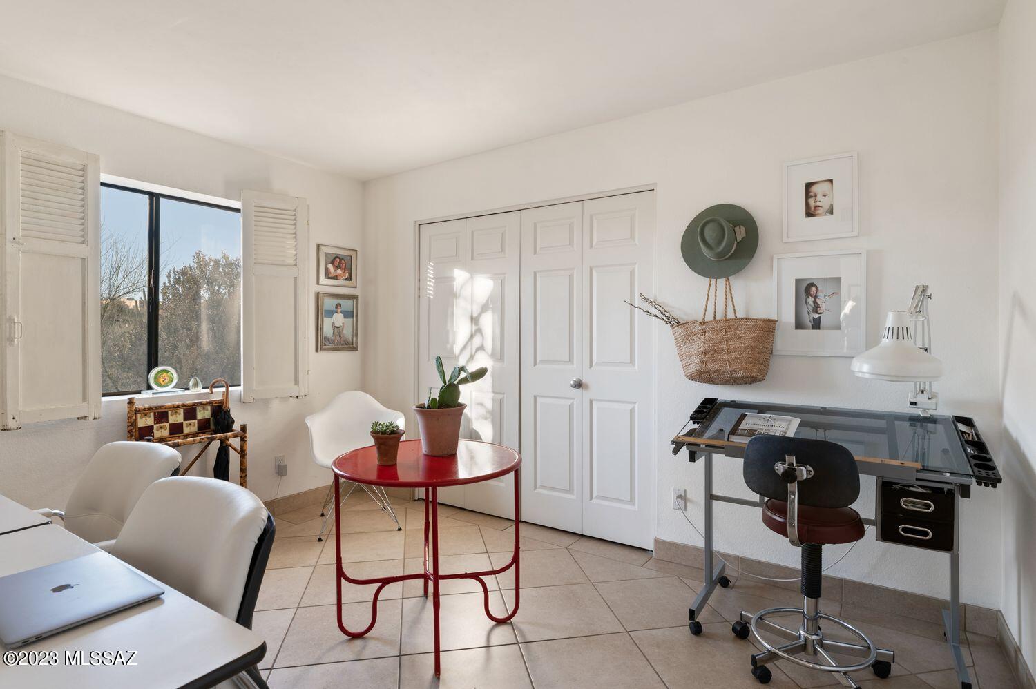 Heatherwood Hills (73-277) - Residential