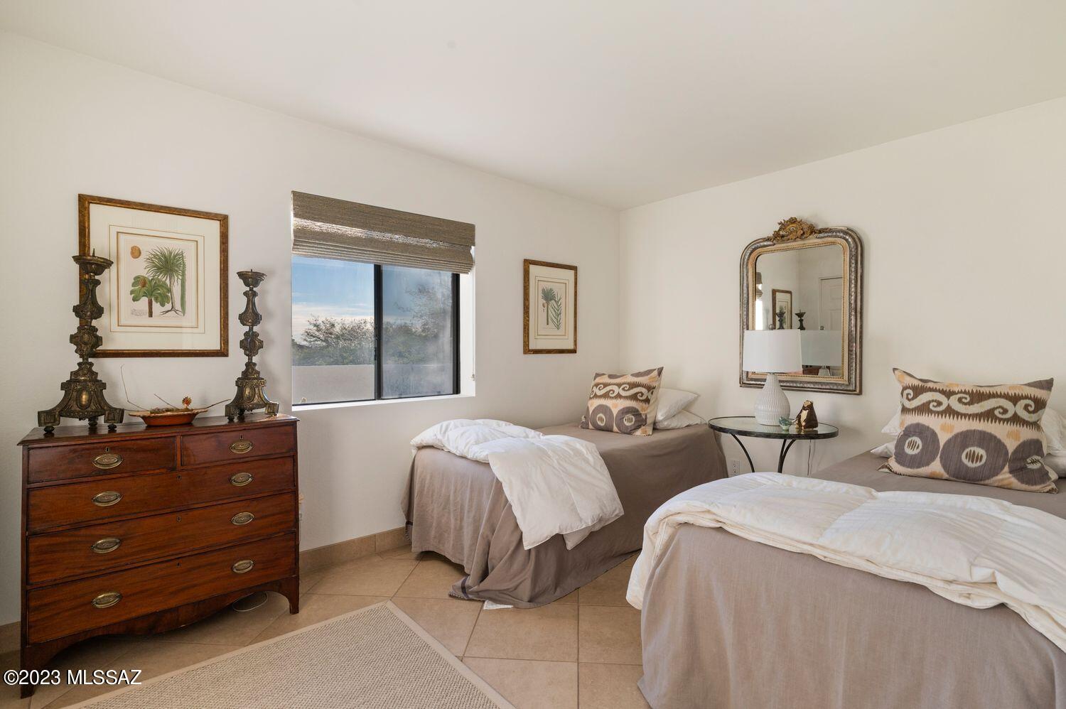 Heatherwood Hills (73-277) - Residential