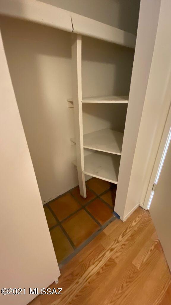 Casas De Abril NO. 1 (1-6) - Residential