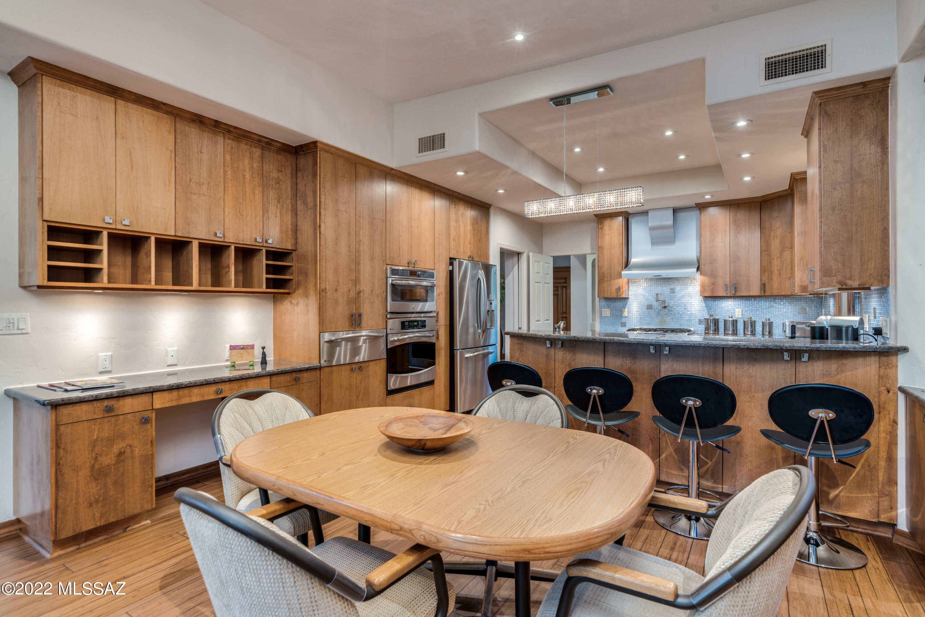 Paloma Del Sol (1-50) - Residential