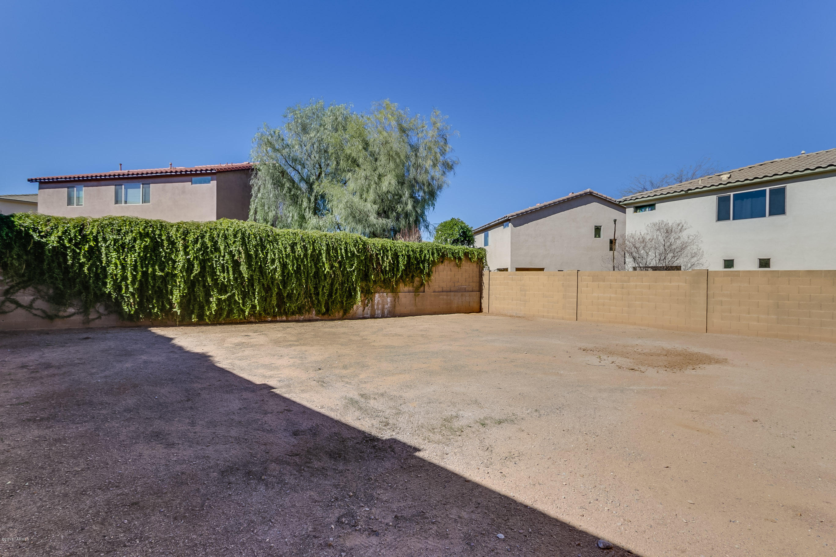 Presidio De Cancion (1-200) - Residential