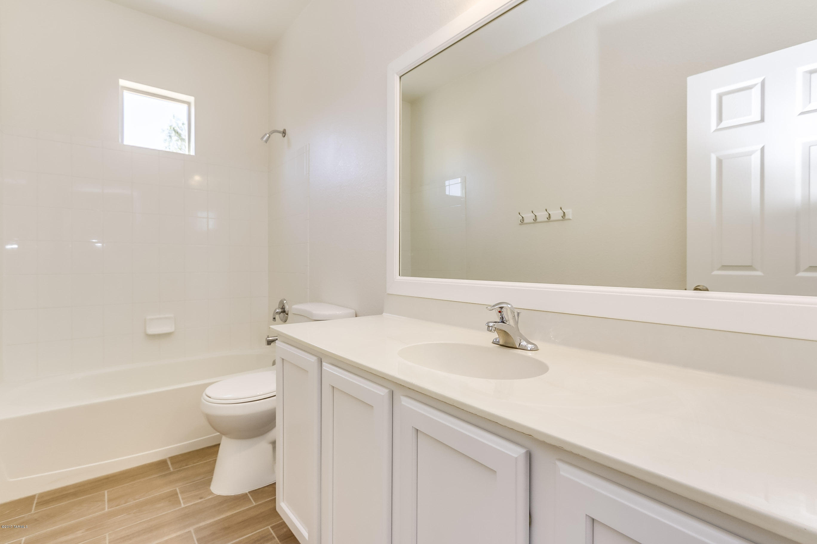 Presidio De Cancion (1-200) - Residential