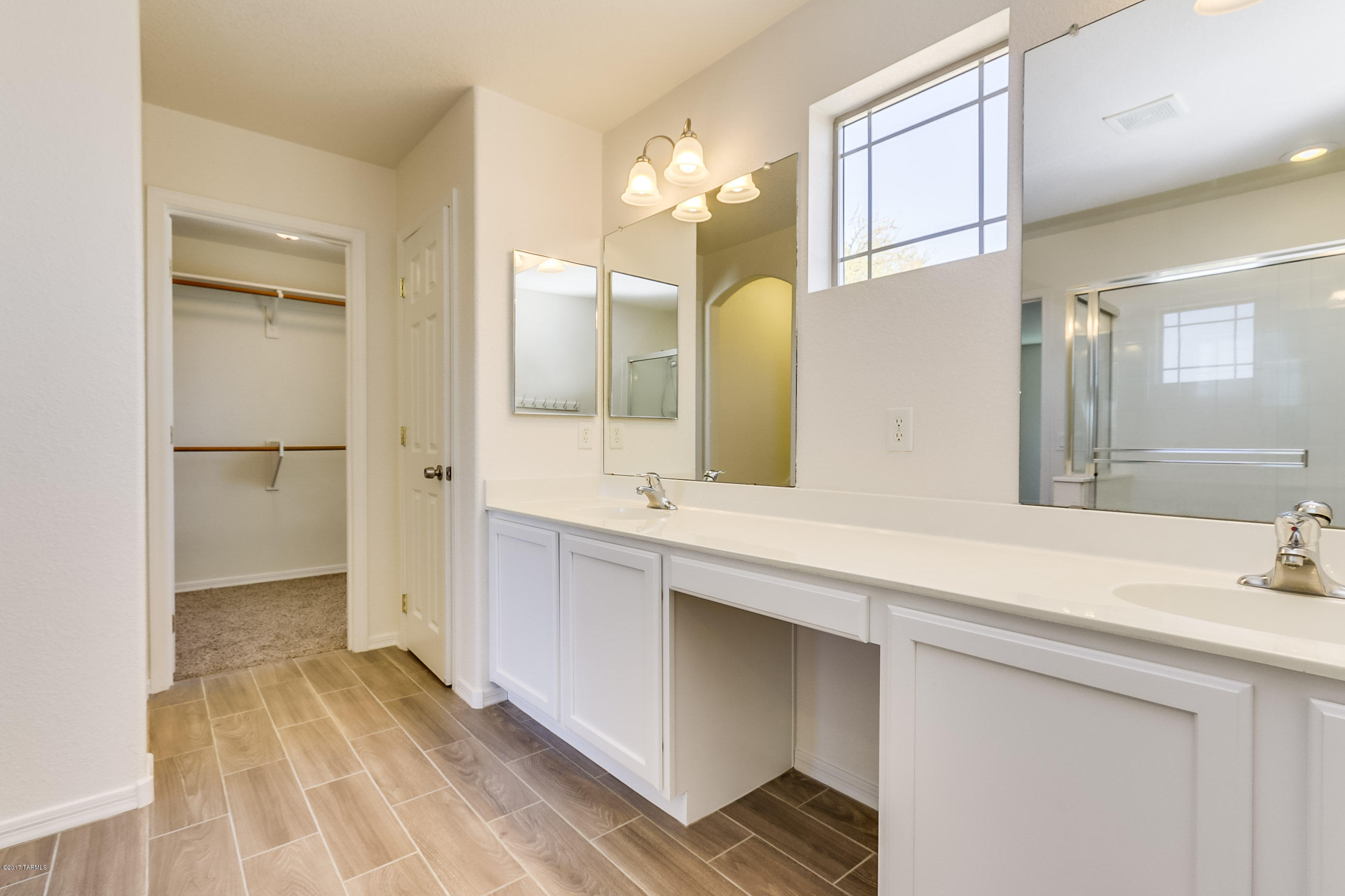 Presidio De Cancion (1-200) - Residential