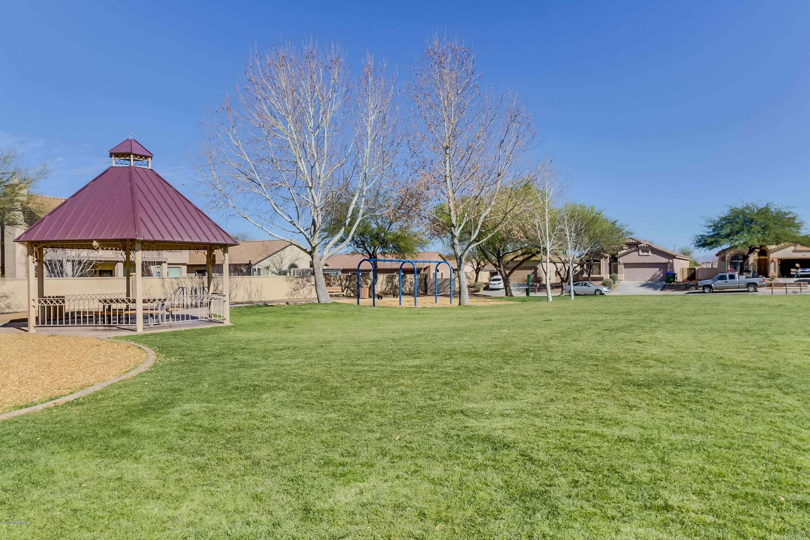 Presidio De Cancion (1-200) - Residential