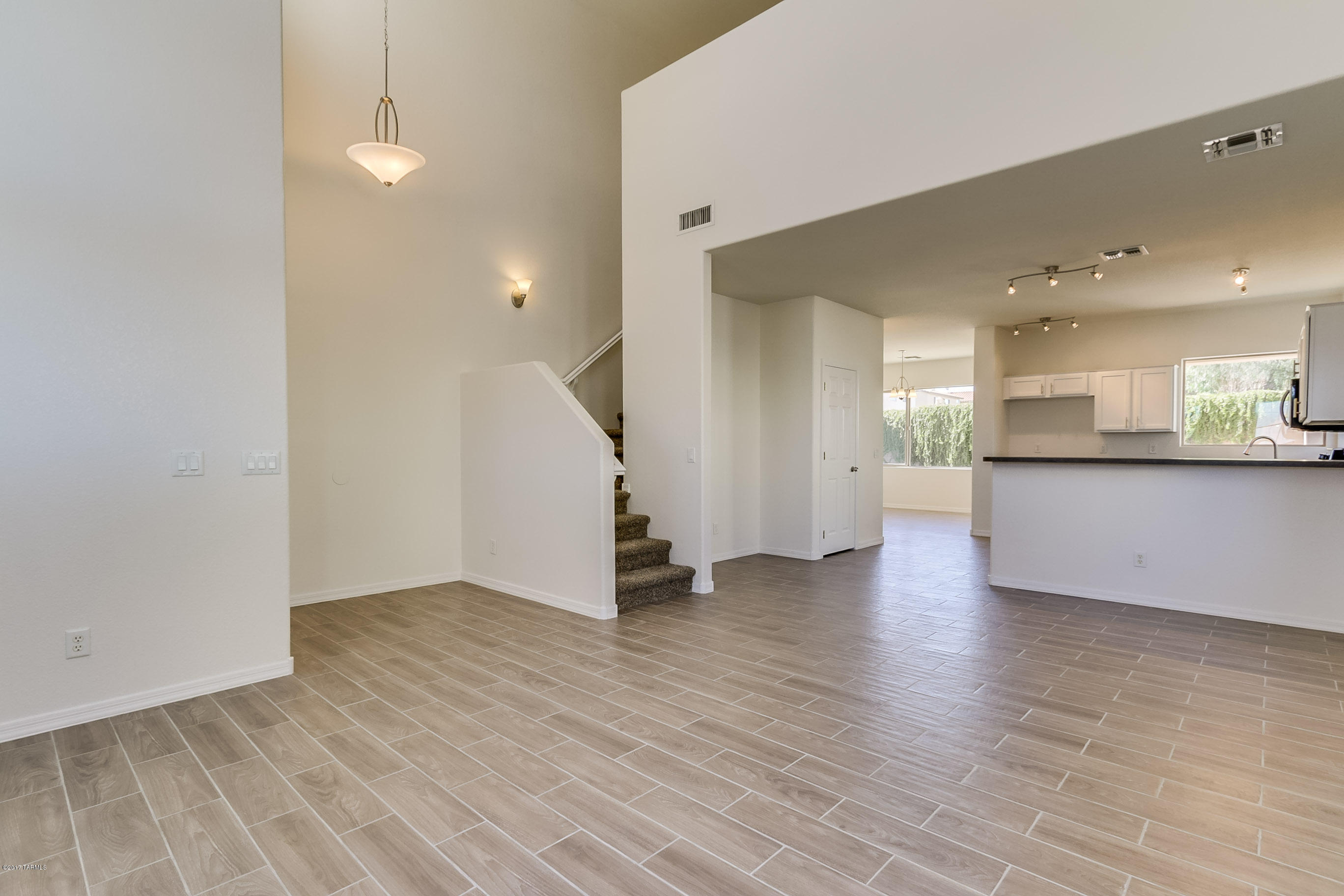 Presidio De Cancion (1-200) - Residential