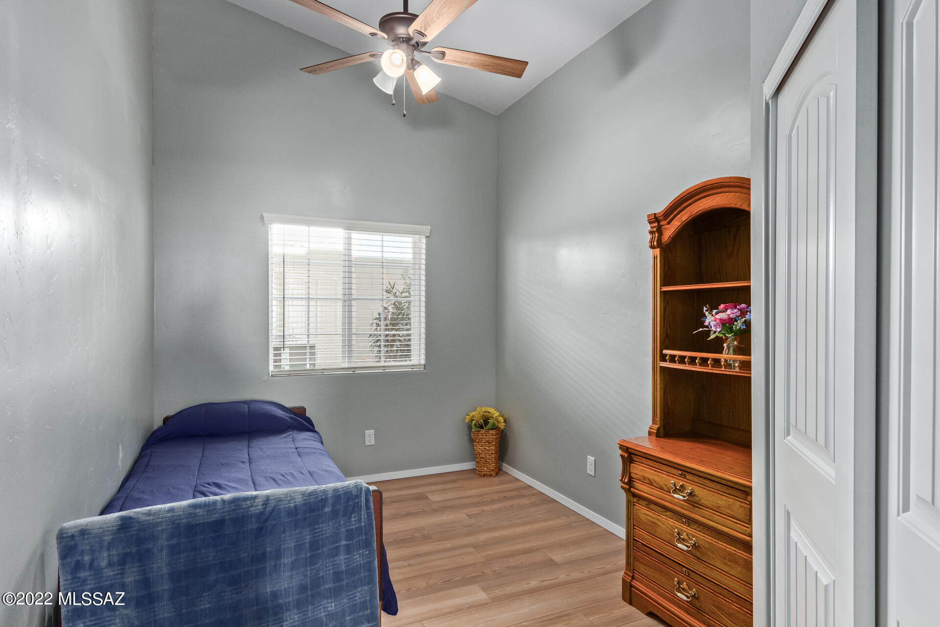 Thornydale Terrace(1-104) - Residential