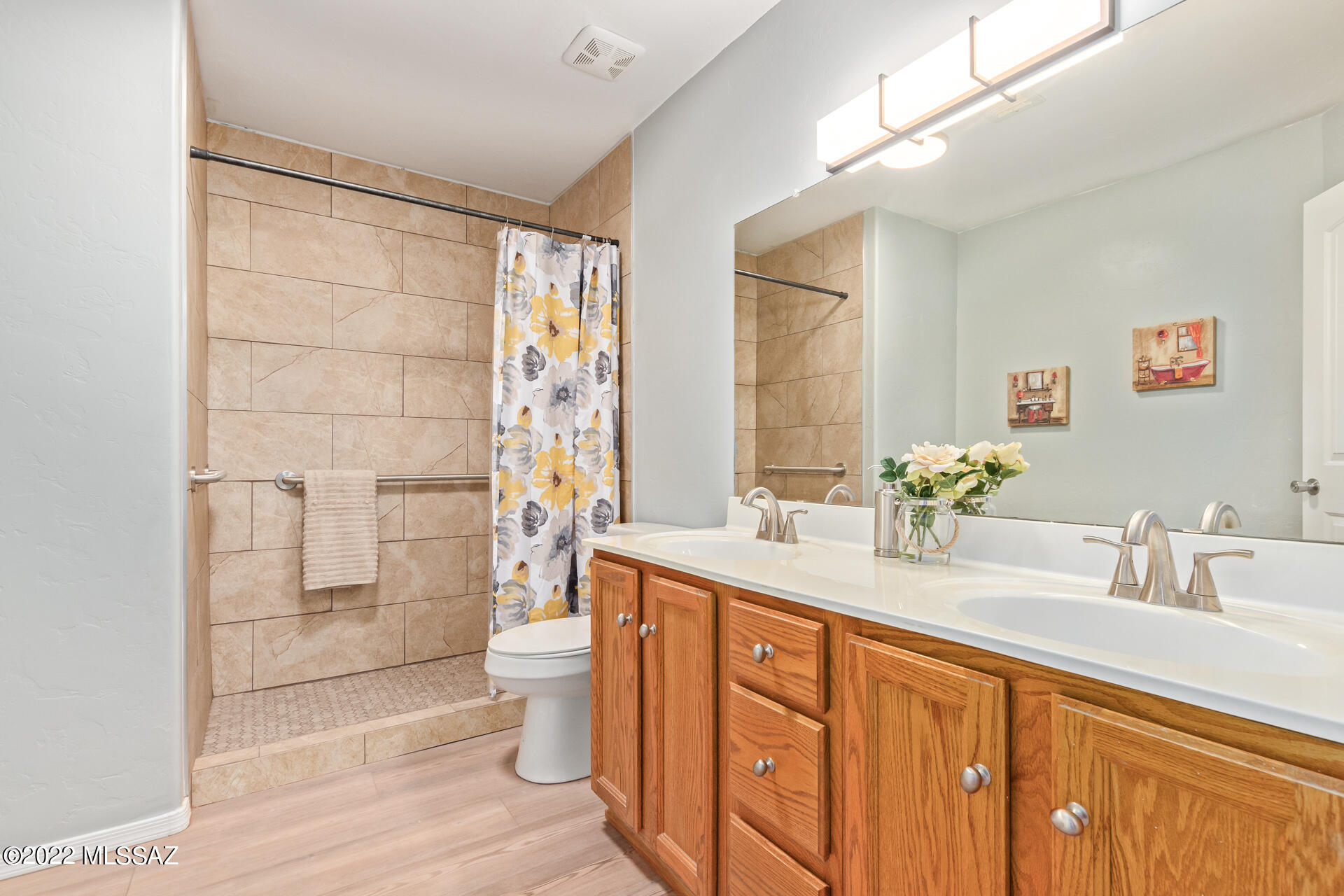 Thornydale Terrace(1-104) - Residential