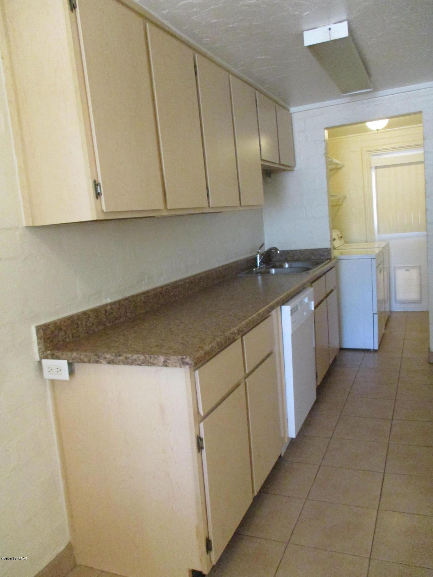 Unsubdivided - Residential Lease