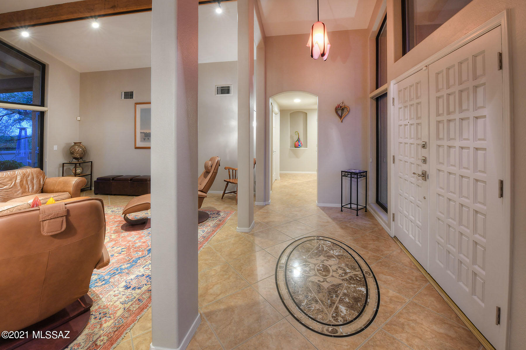 Las Alturas (1-167) - Residential