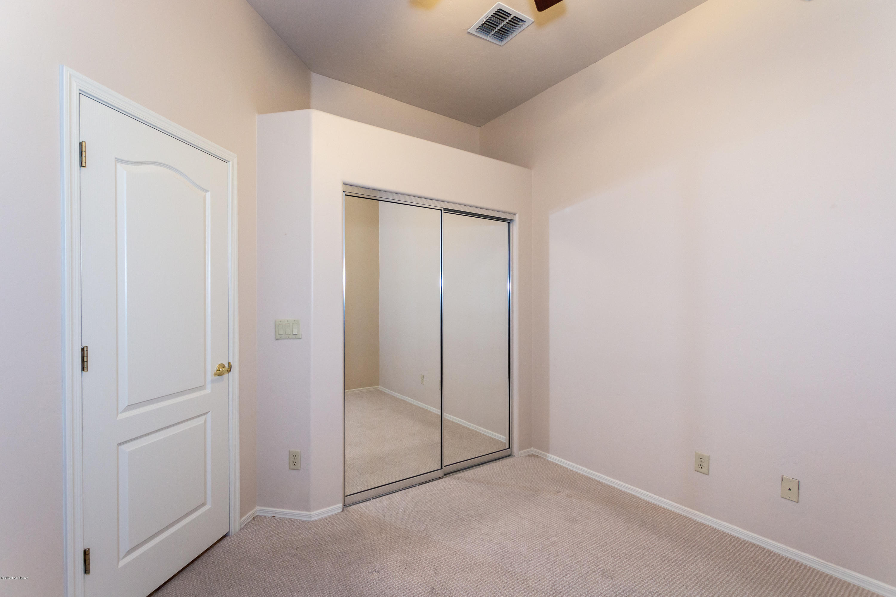 Sierra Crest (1-146) - Residential