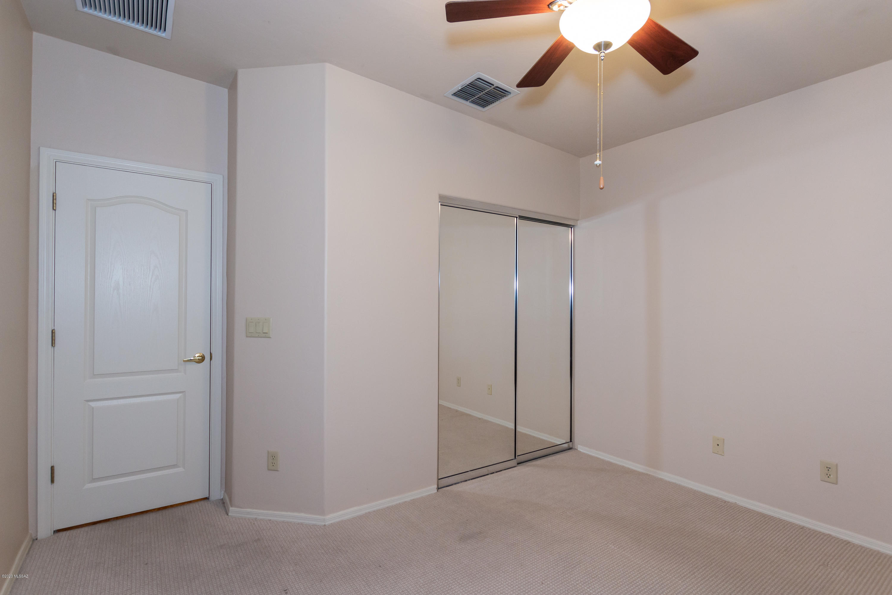 Sierra Crest (1-146) - Residential