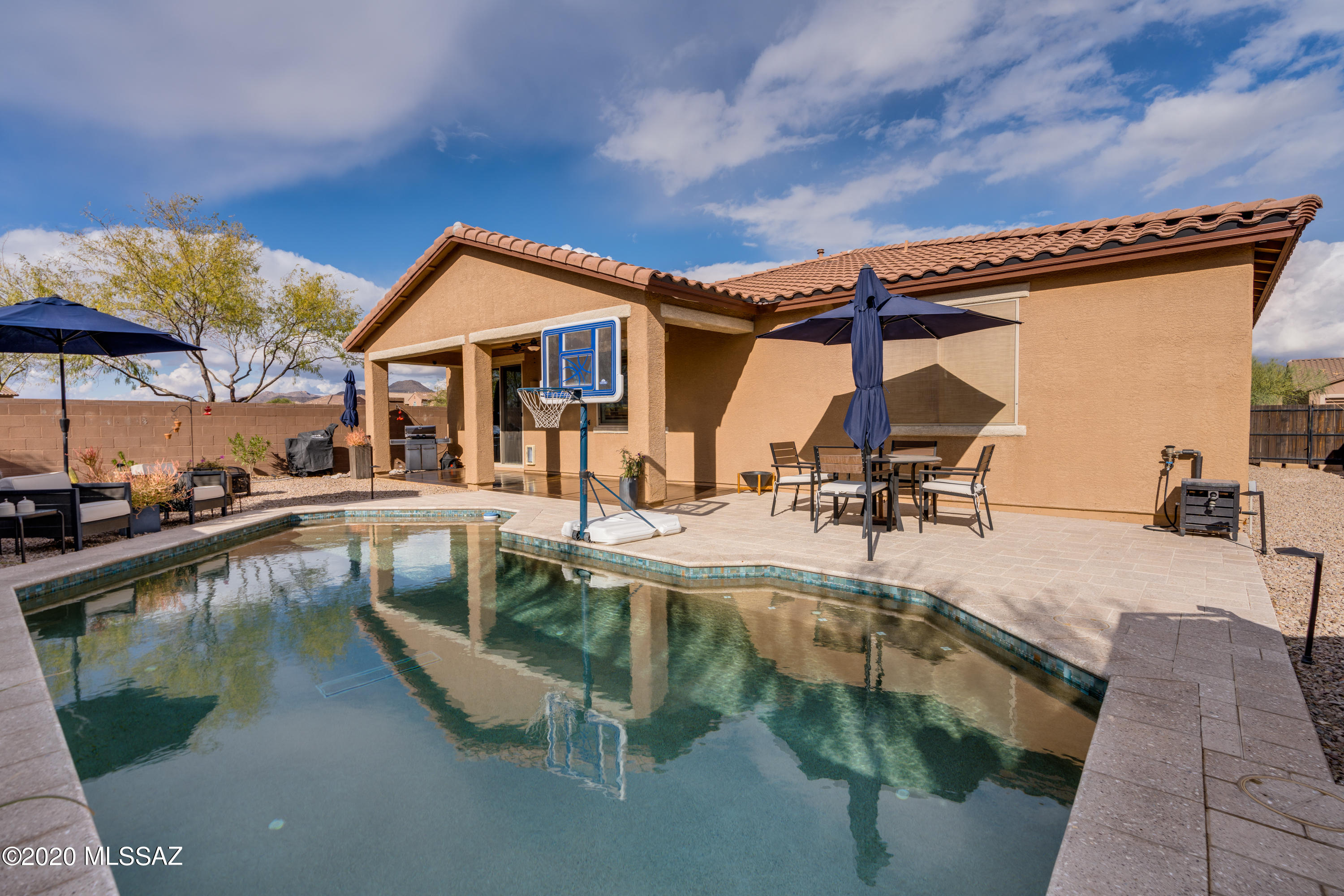 Tangerine Crossing (348-352) - Residential