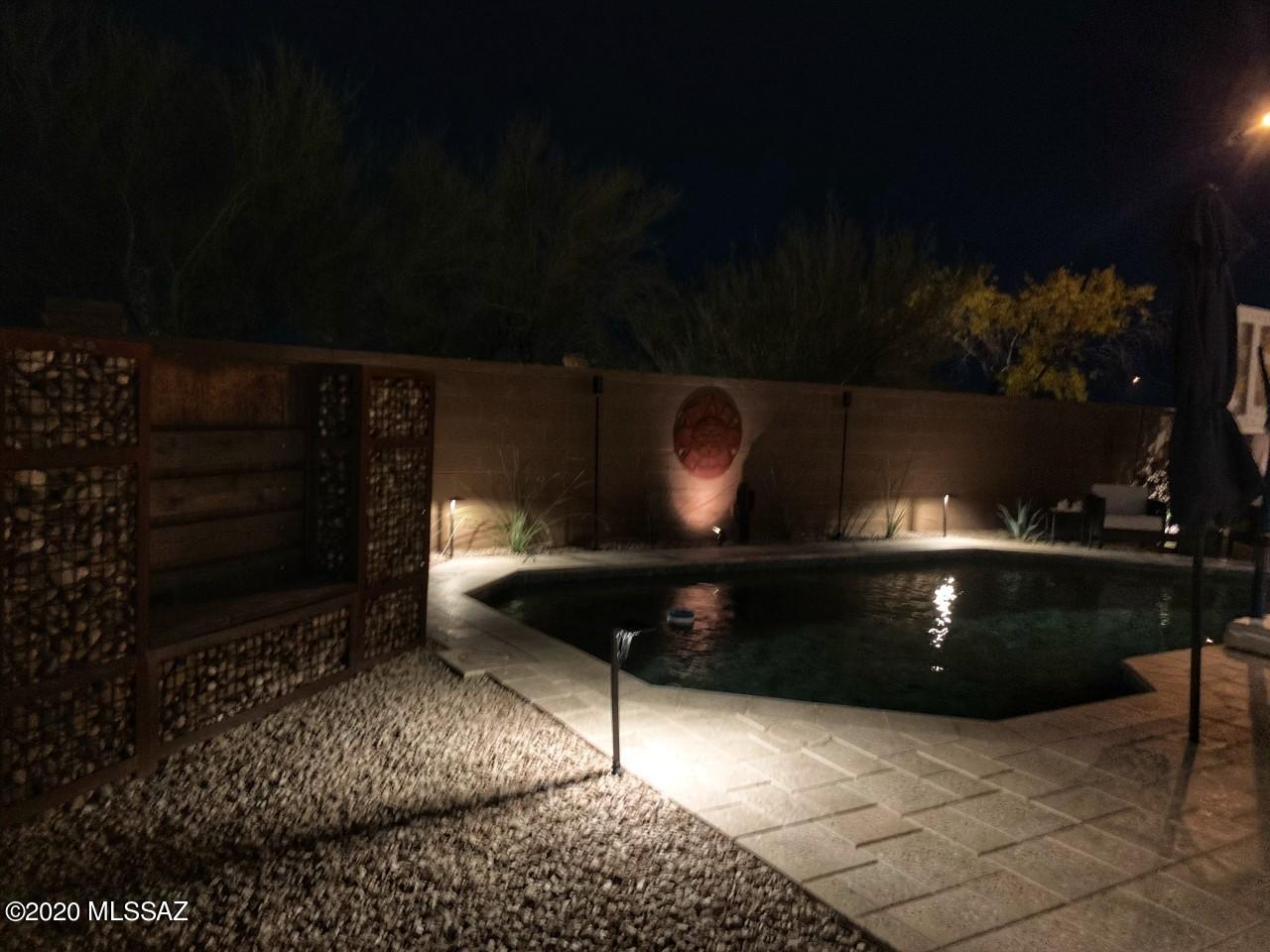 Tangerine Crossing (348-352) - Residential