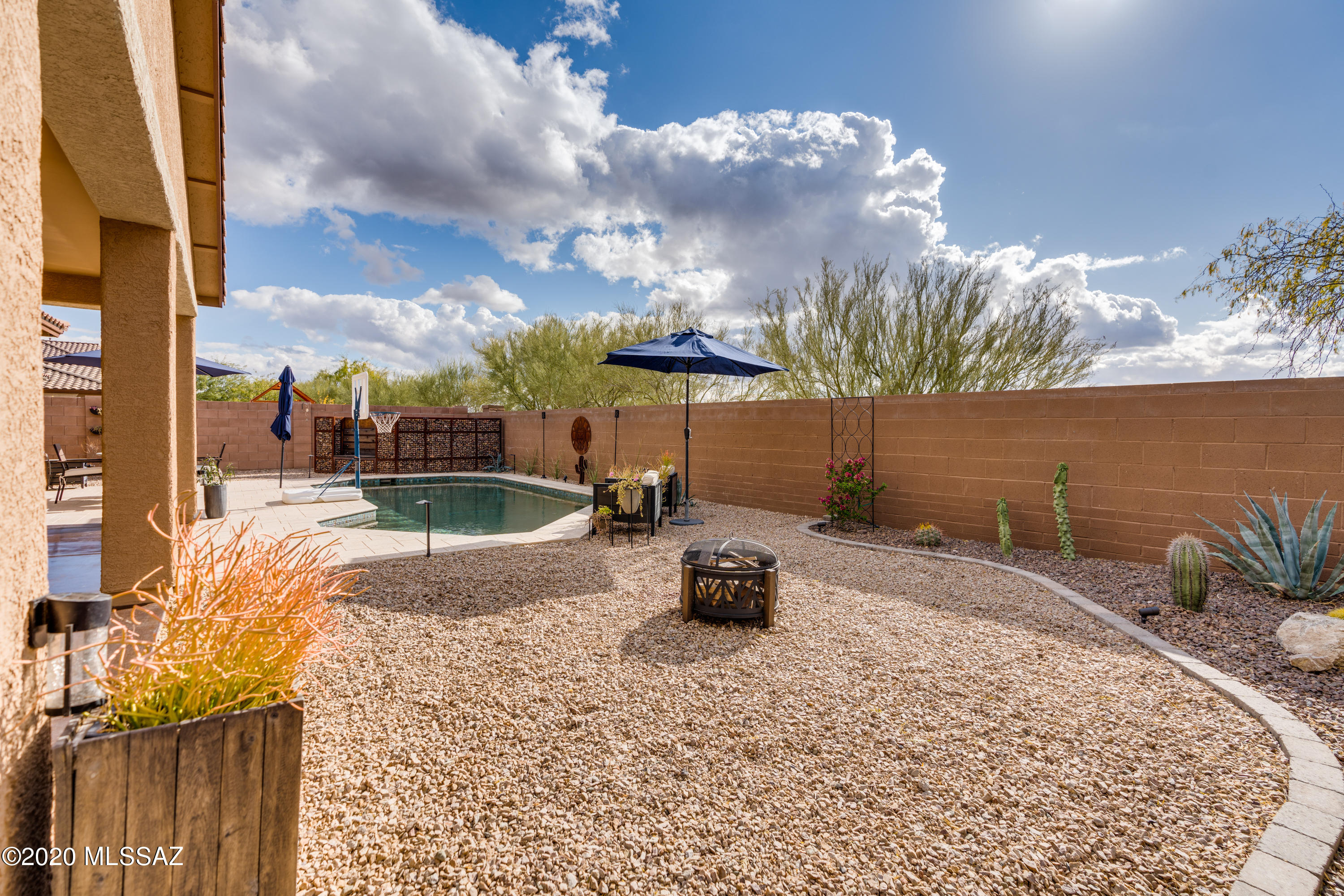 Tangerine Crossing (348-352) - Residential