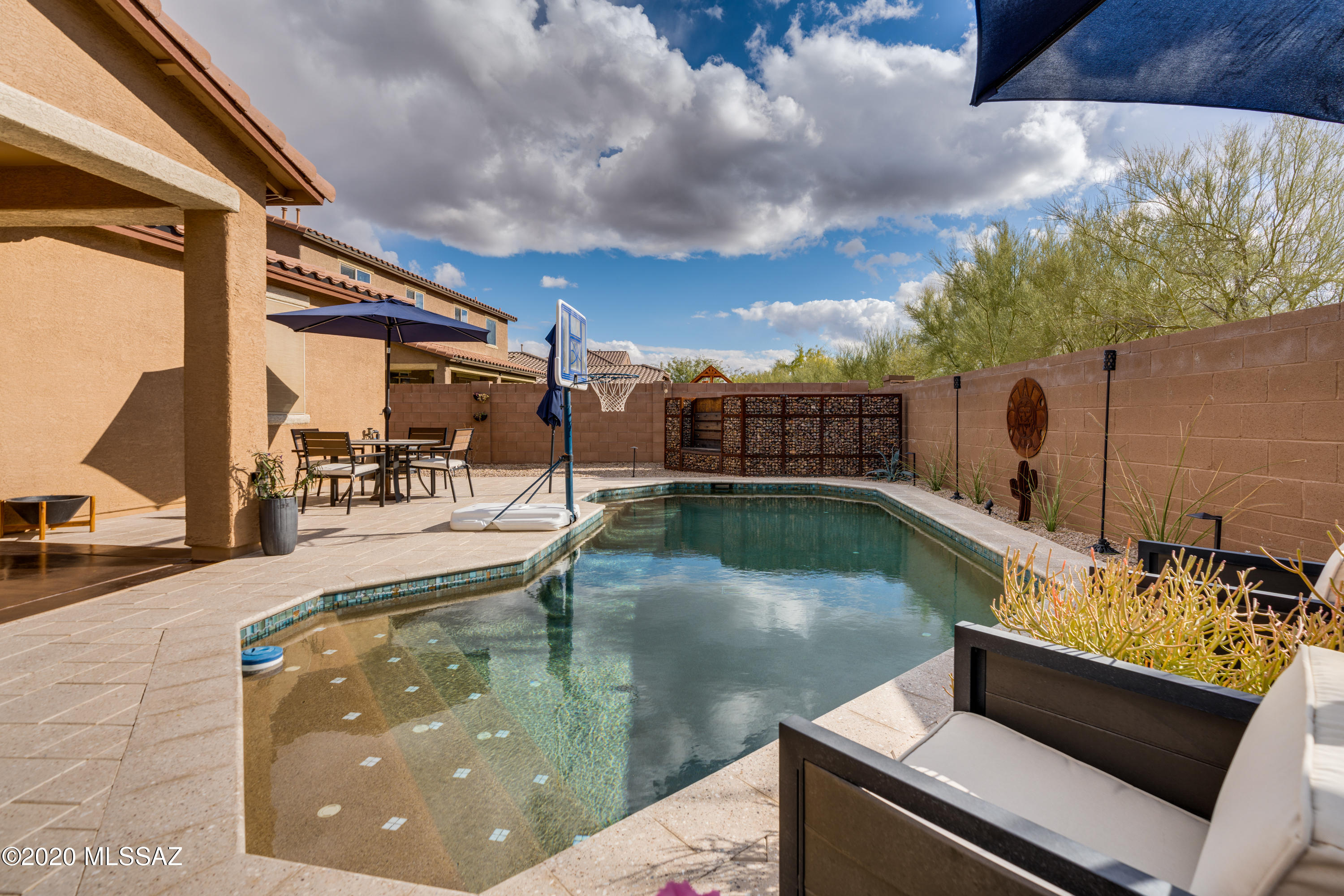Tangerine Crossing (348-352) - Residential