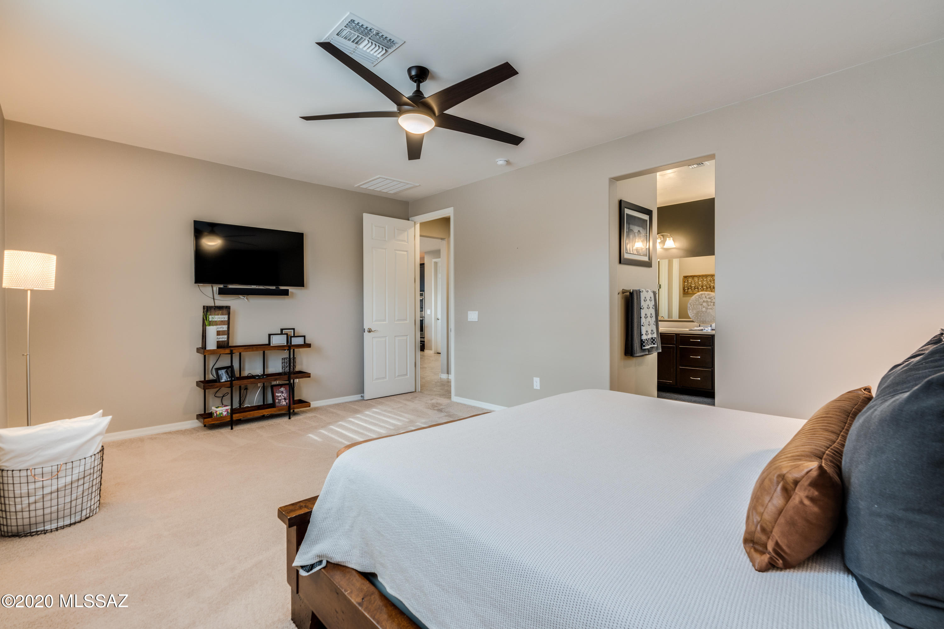 Tangerine Crossing (348-352) - Residential