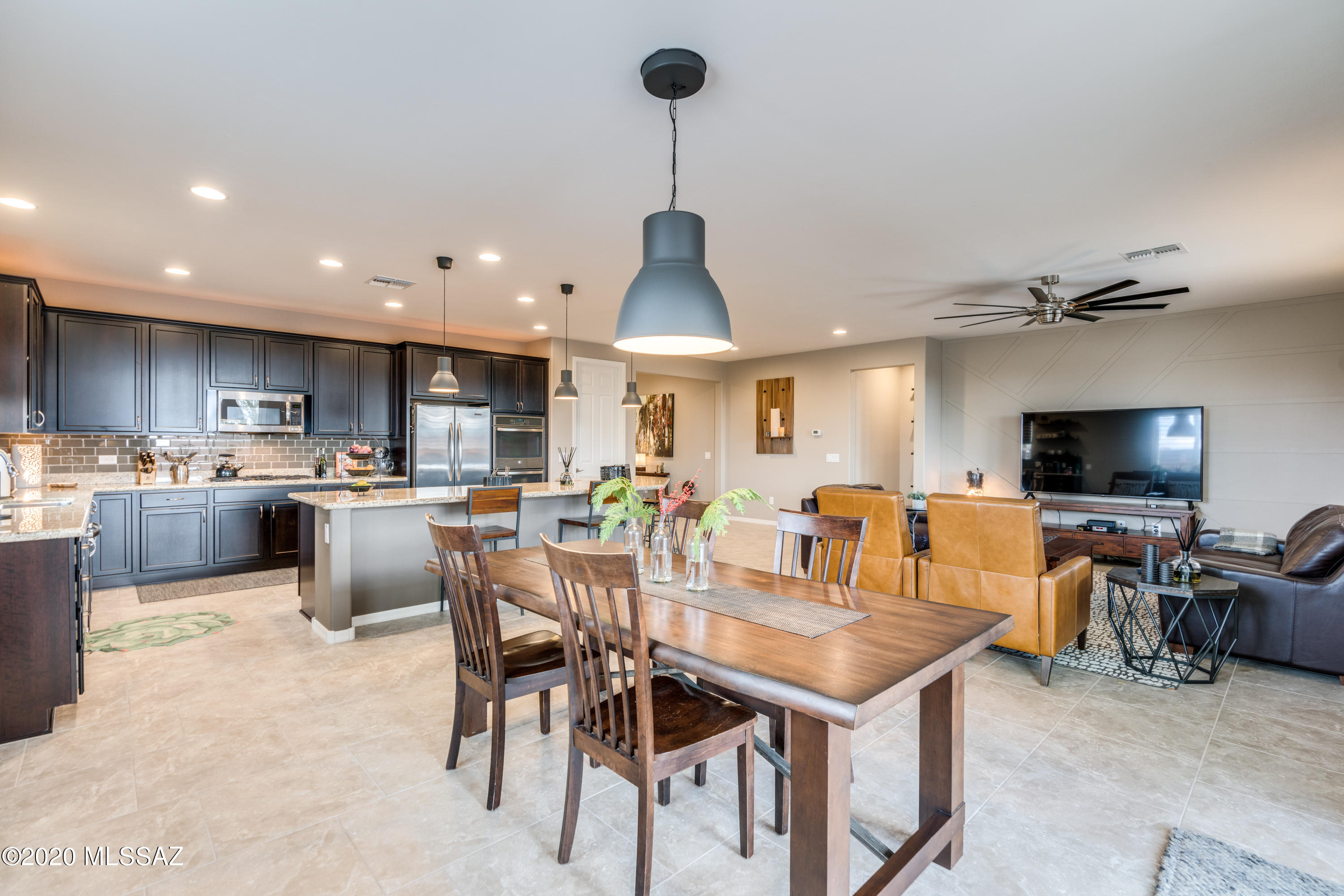 Tangerine Crossing (348-352) - Residential