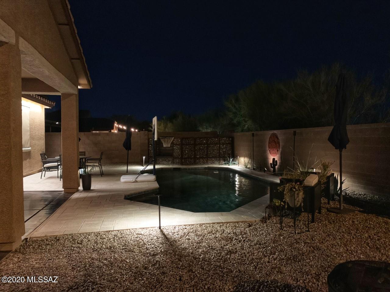 Tangerine Crossing (348-352) - Residential