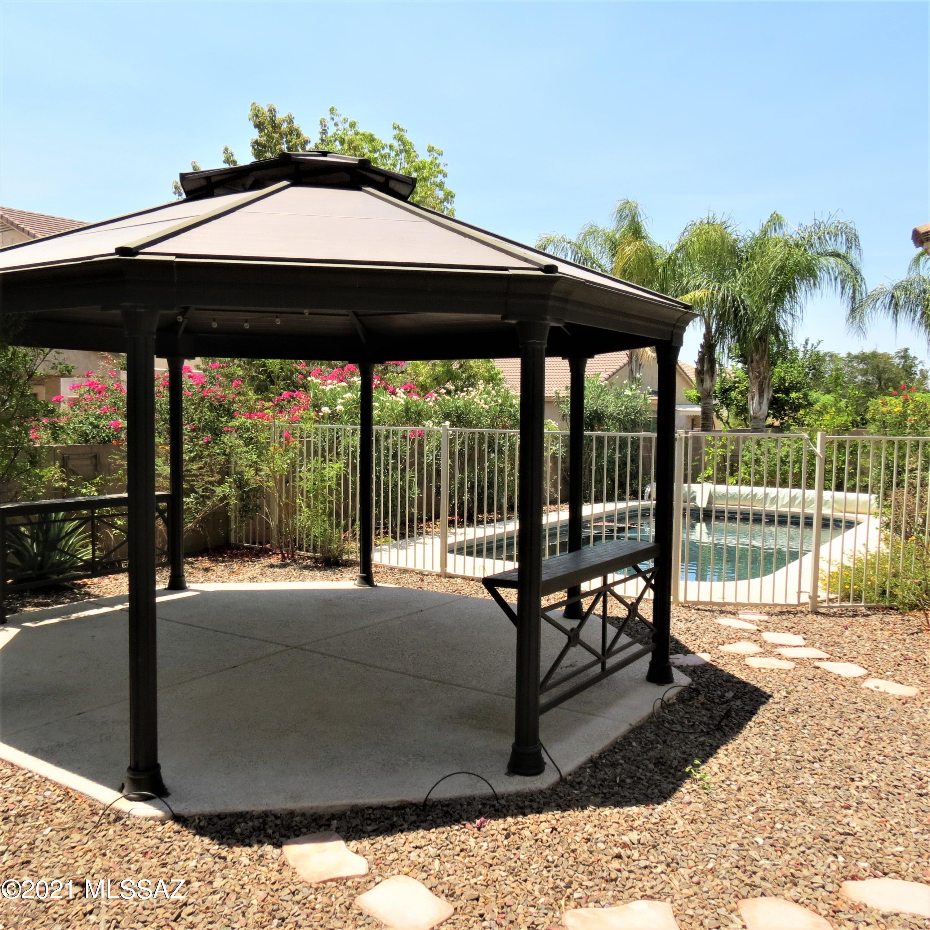 Somerset Canyon Neighborhood 10, Par. X,Y - Residential Lease