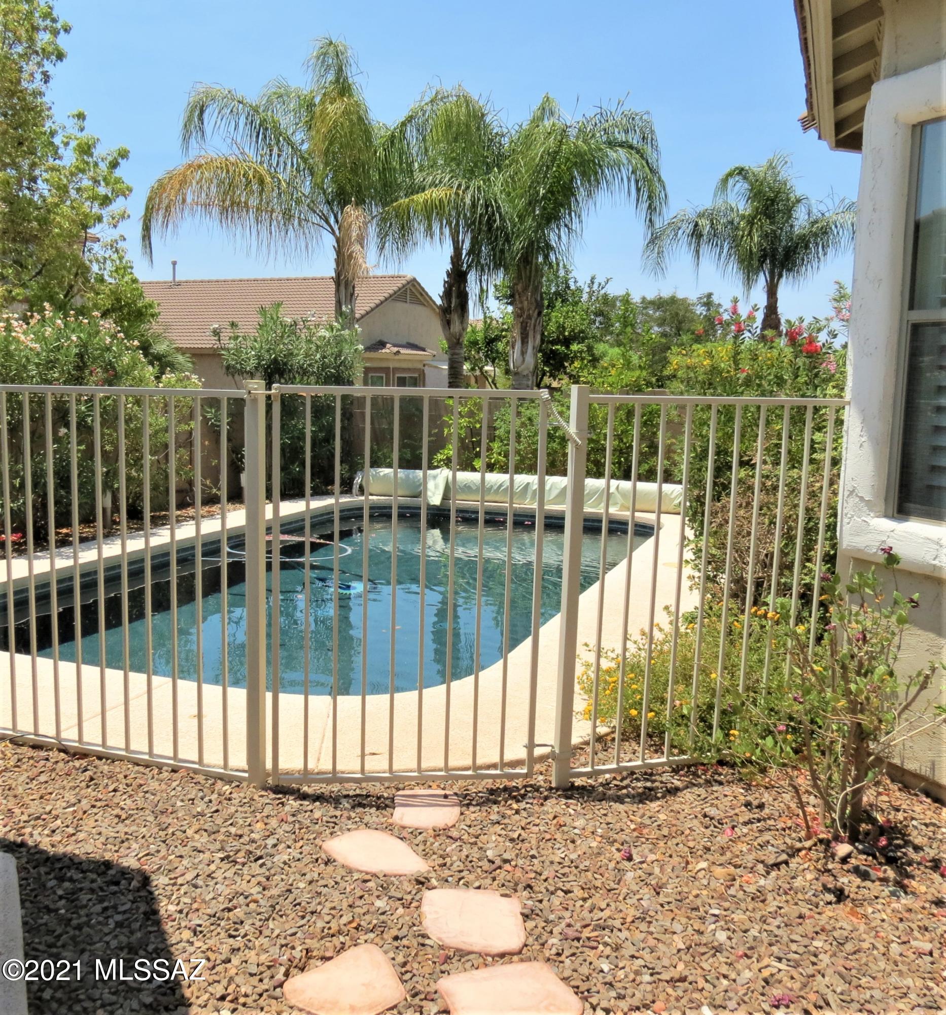 Somerset Canyon Neighborhood 10, Par. X,Y - Residential Lease