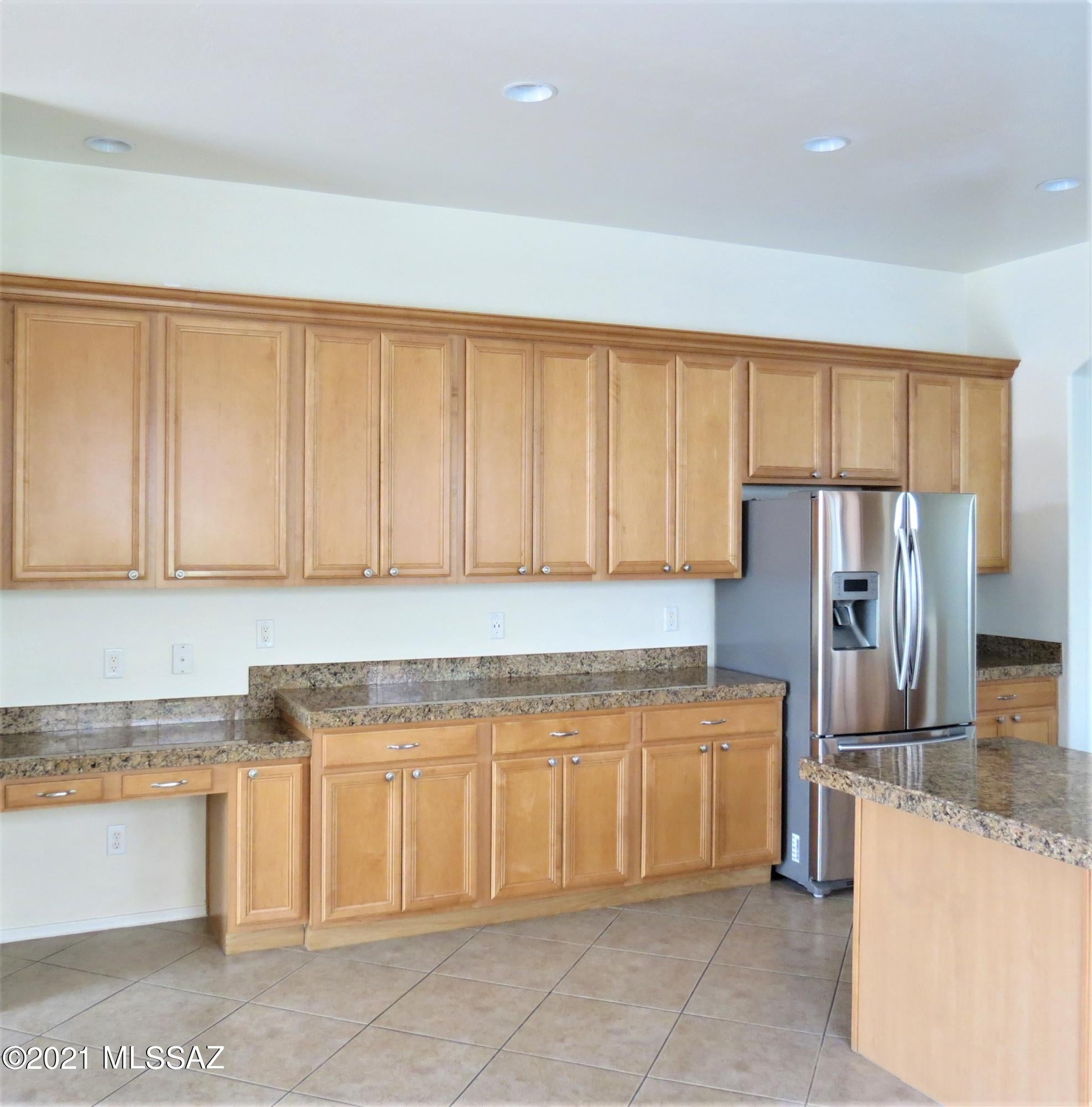 Somerset Canyon Neighborhood 10, Par. X,Y - Residential Lease