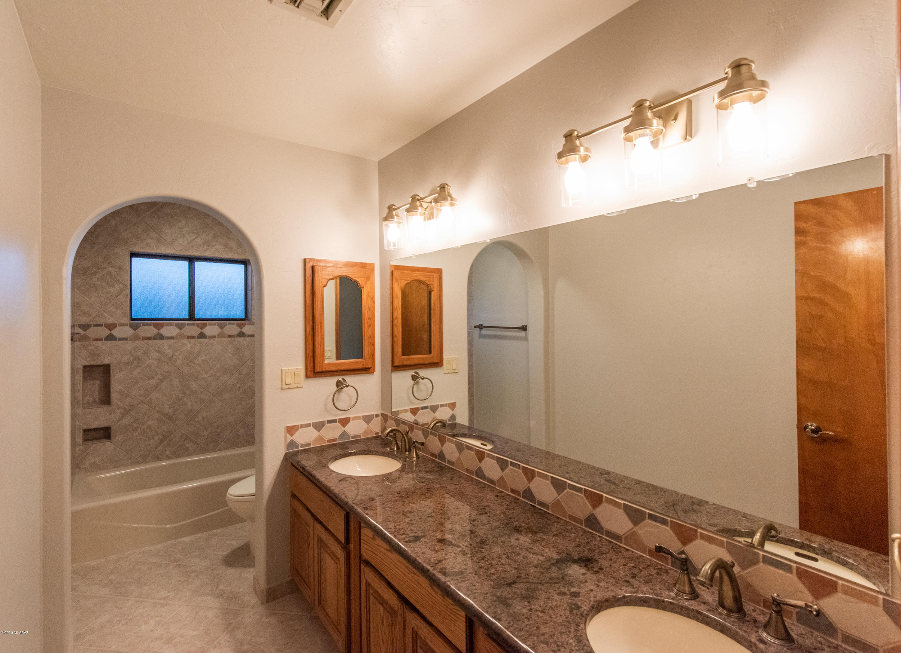 Millstone Manor East  (1-10) - Residential