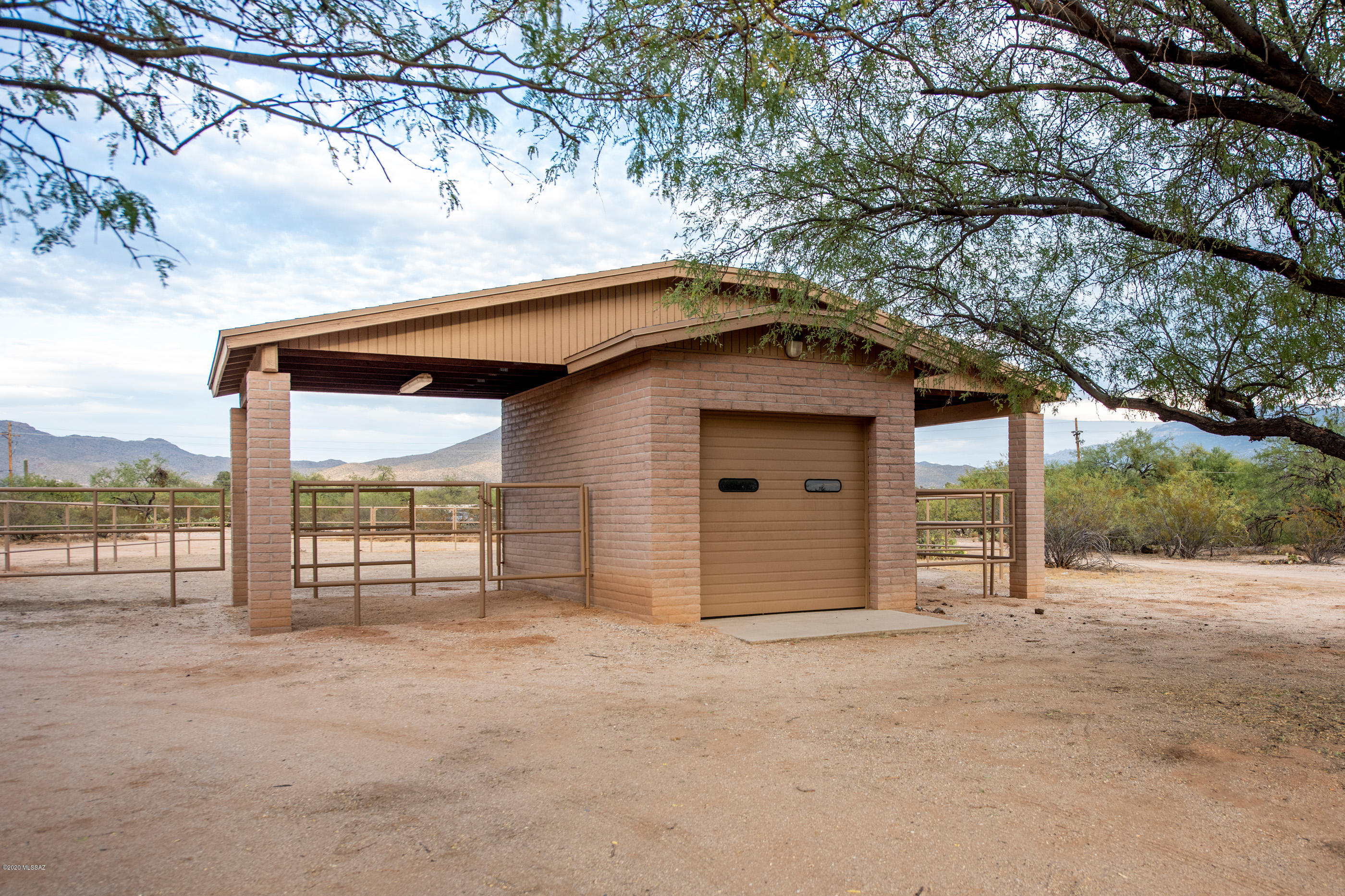 Millstone Manor East  (1-10) - Residential