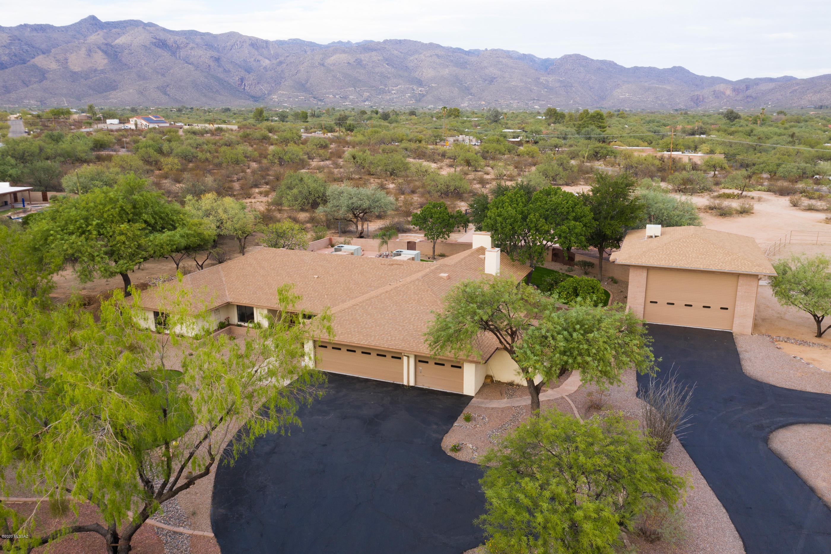 Millstone Manor East  (1-10) - Residential